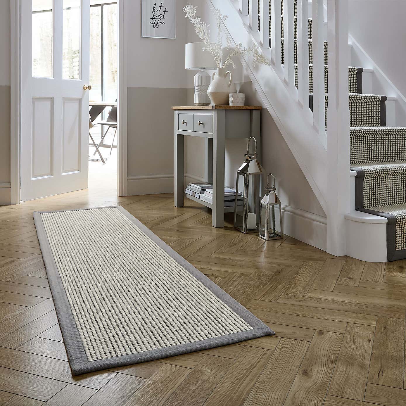 Textured Dot Border Bobble Runner