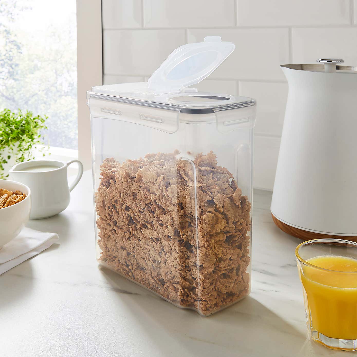 Clip Lock Cereal Container 3.5L