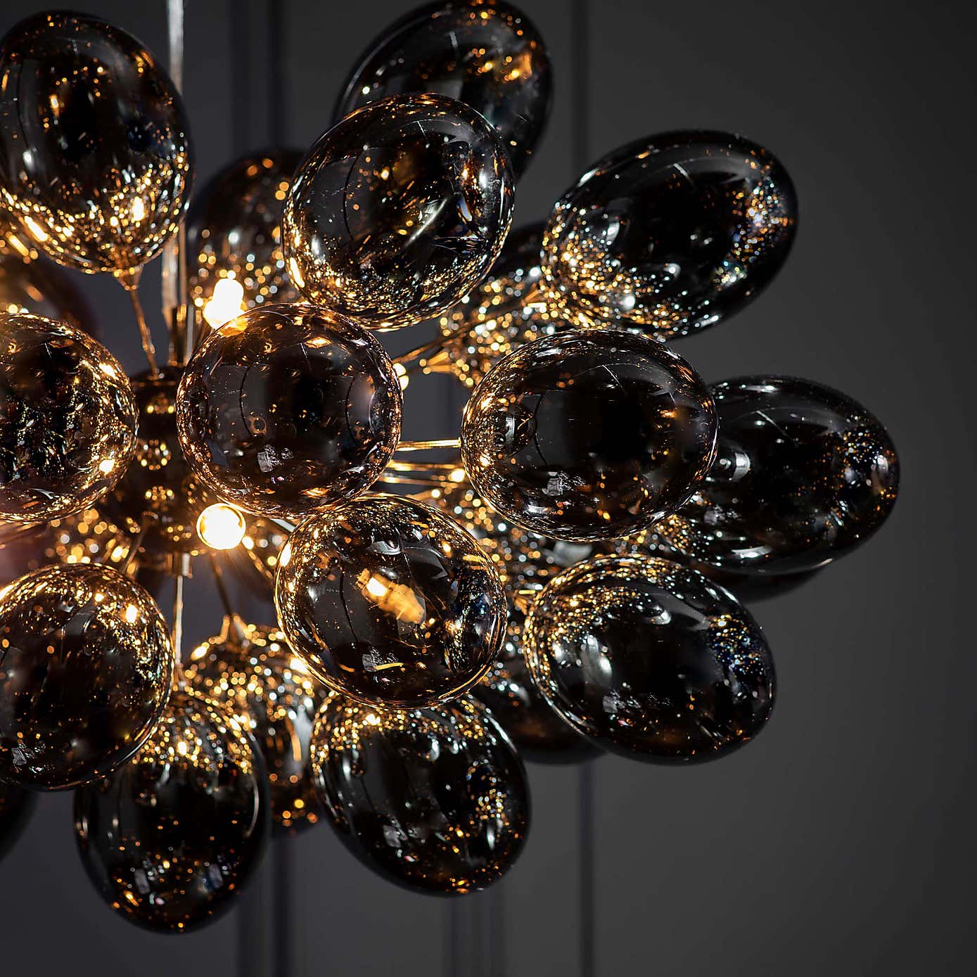 Vogue Moline 8 Light Pendant Light