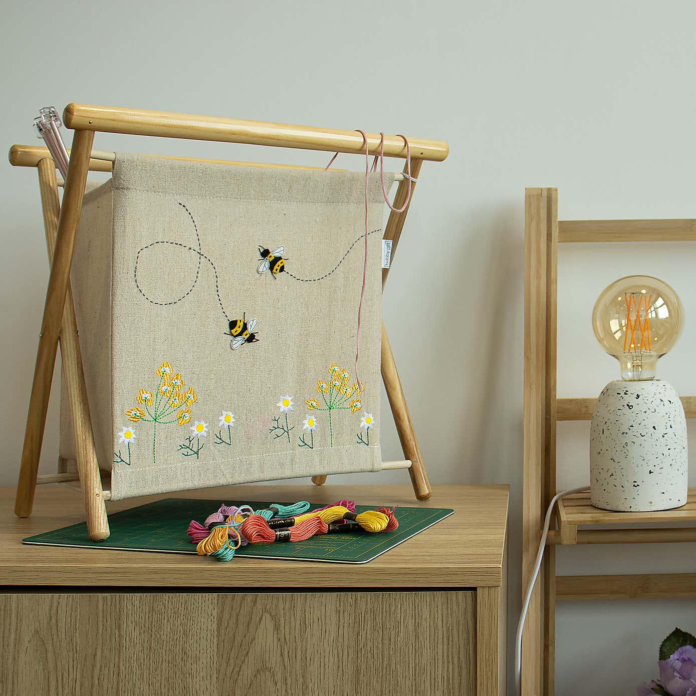 Hobby Gift Linen Bee Applique Knit Storage Natural