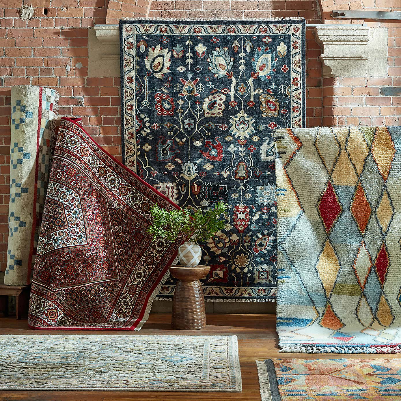 Meera Premium Hand-Knotted Persian Wool Rug