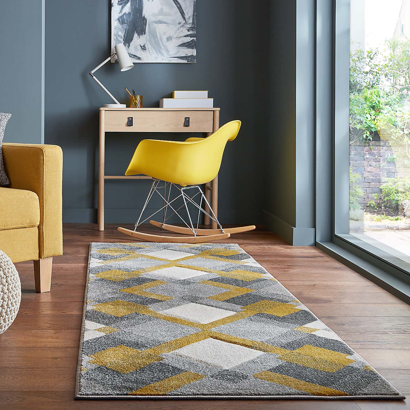 Nimbus Hand Carved Geometric Runner