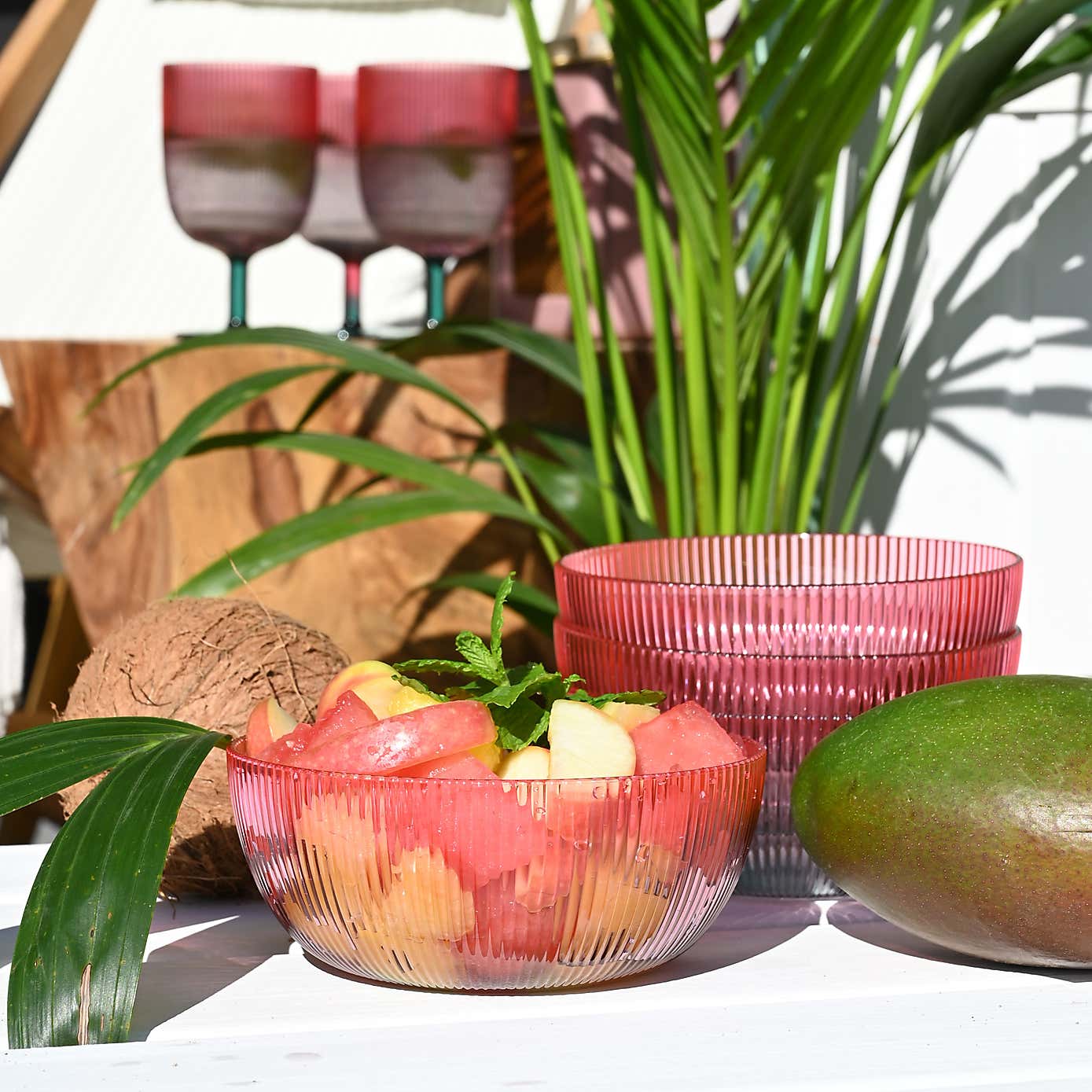 Navigate Coconut Grove Set of 4 Ombre Bowls