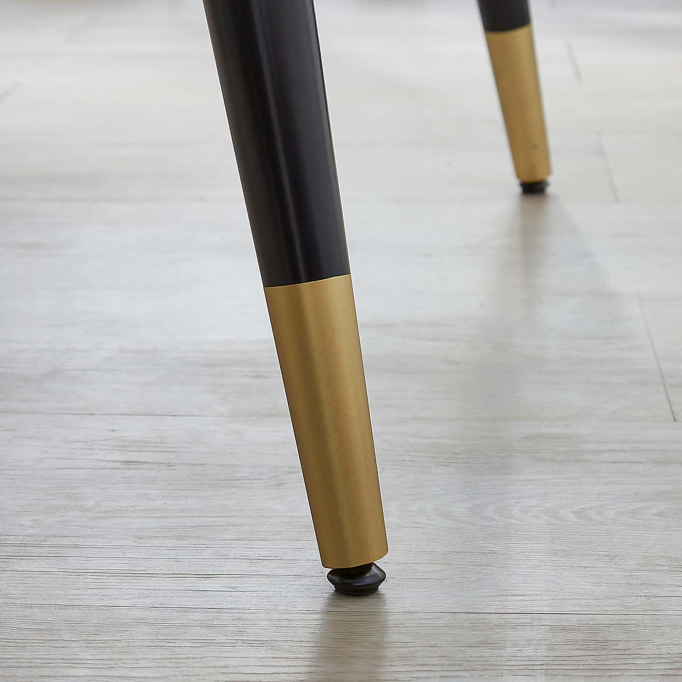 Sylvia Round Dining Table Black, Smoked Glass