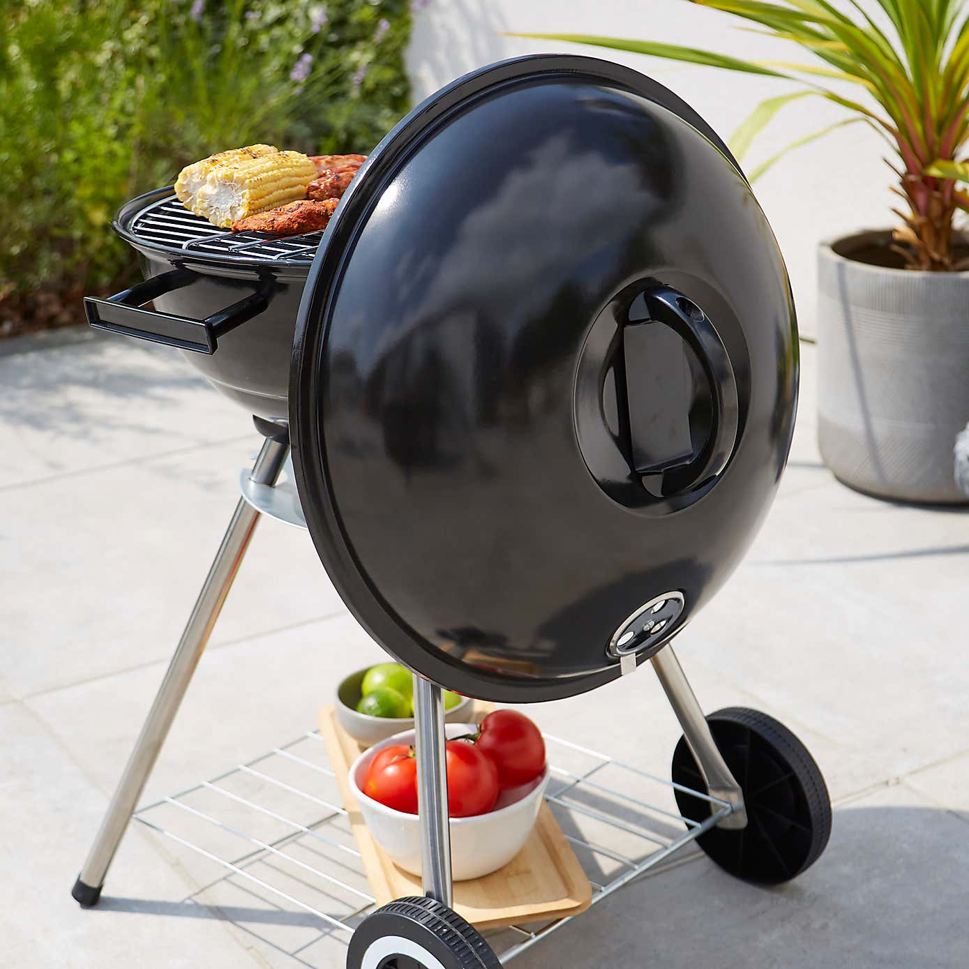 Kettle Charcoal BBQ