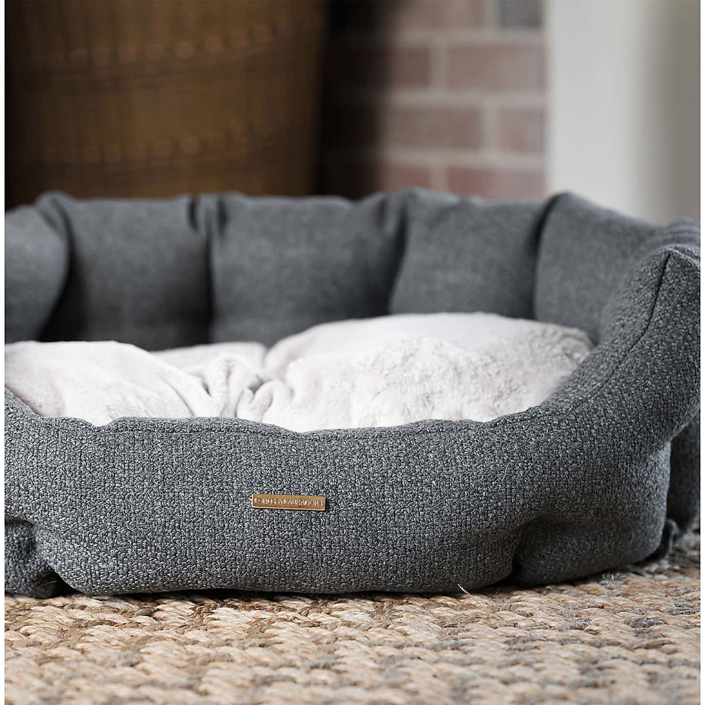Lords and Labradors Essentials Herdwick Oval Dog Bed