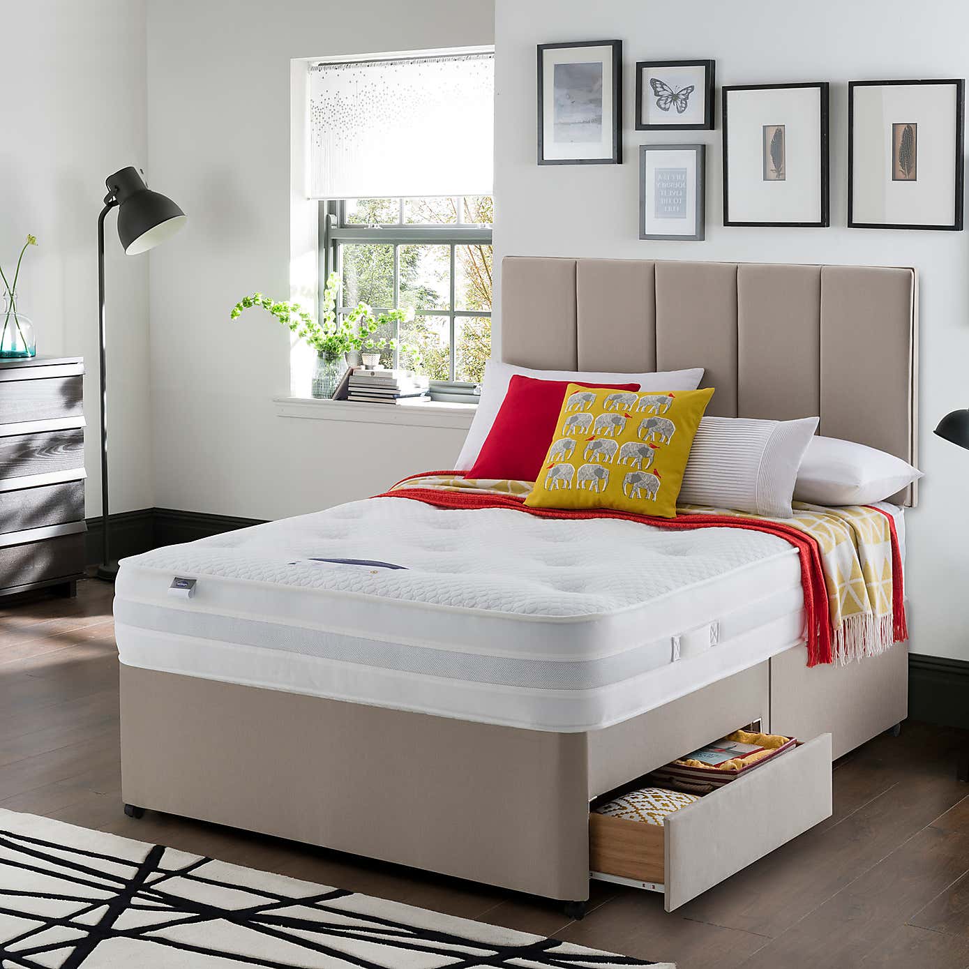 Silentnight Medium Firm 1200 Pocket Mattress