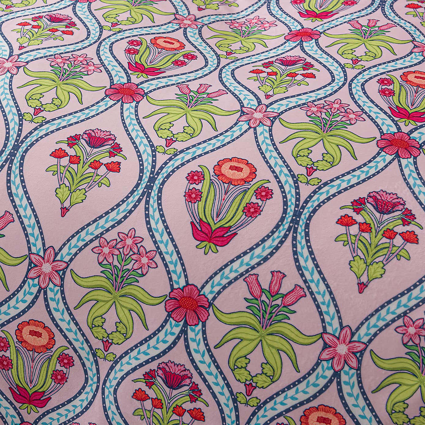 Tulip Bouquet Duvet Cover & Pillowcase Set