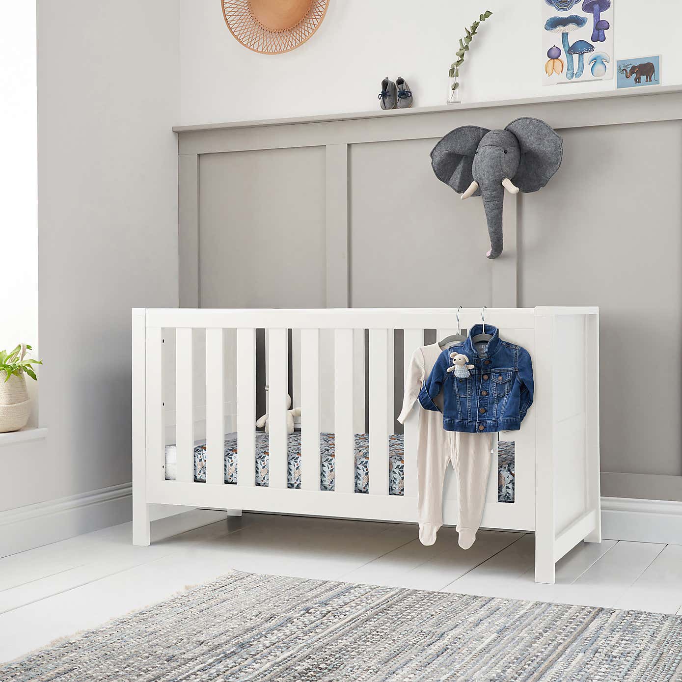 Tutti Bambini Tivoli Cot Bed