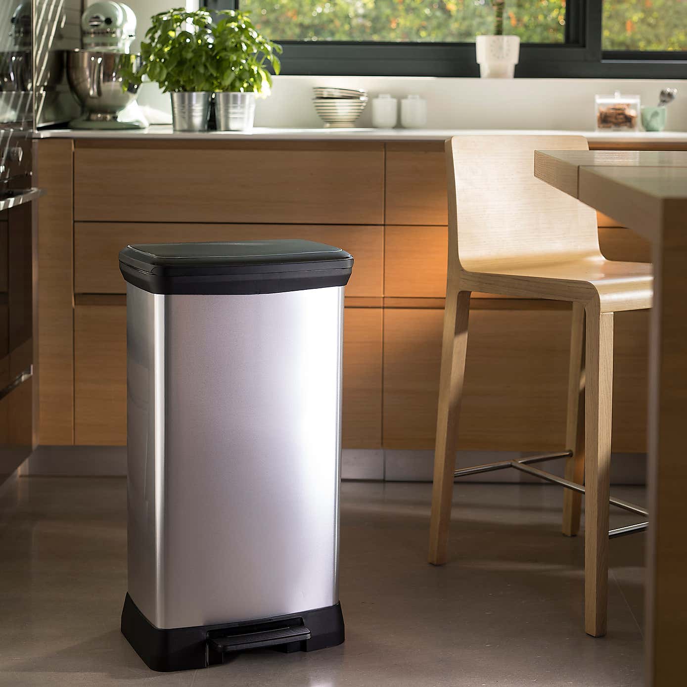 Curver 50 Litre Silver Deco Bin