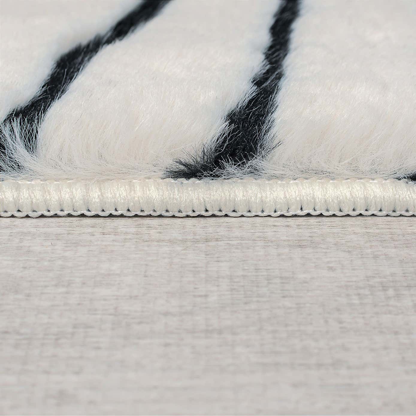 Faron Abstract Faux Fur Luxe Rug