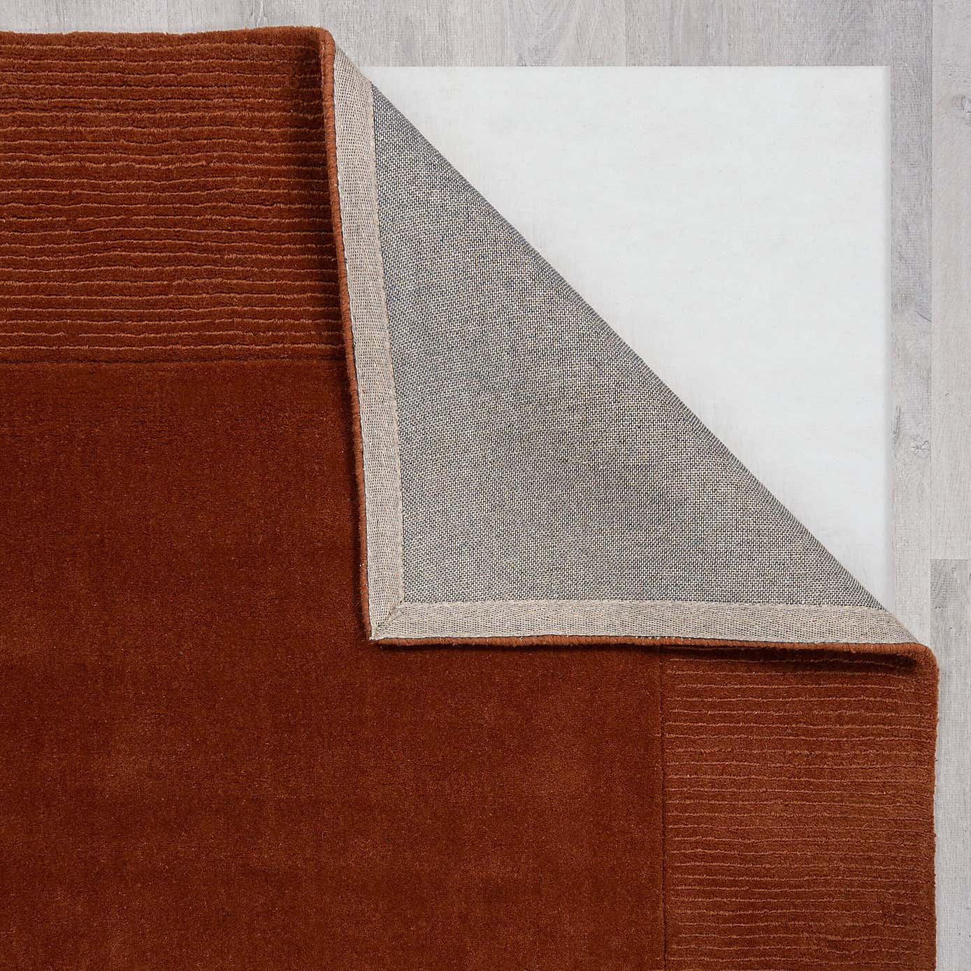 Boston Wool Border Runner