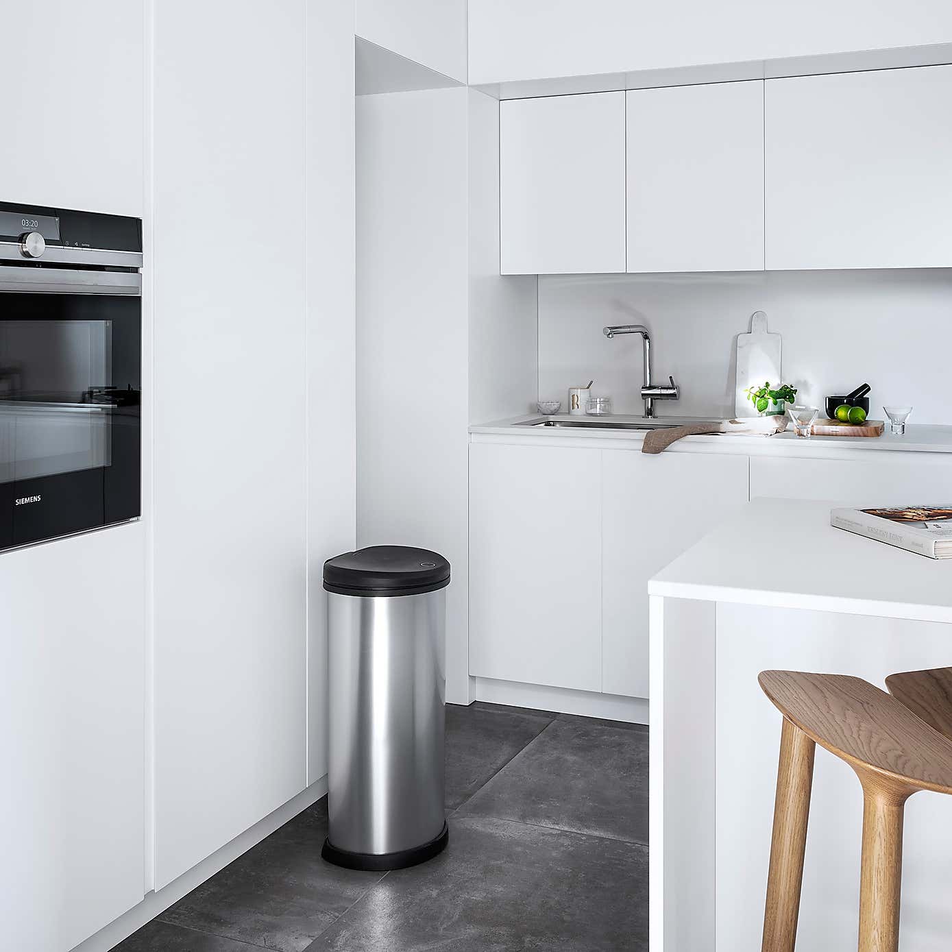 Curver 40L Recycling Deco Bin