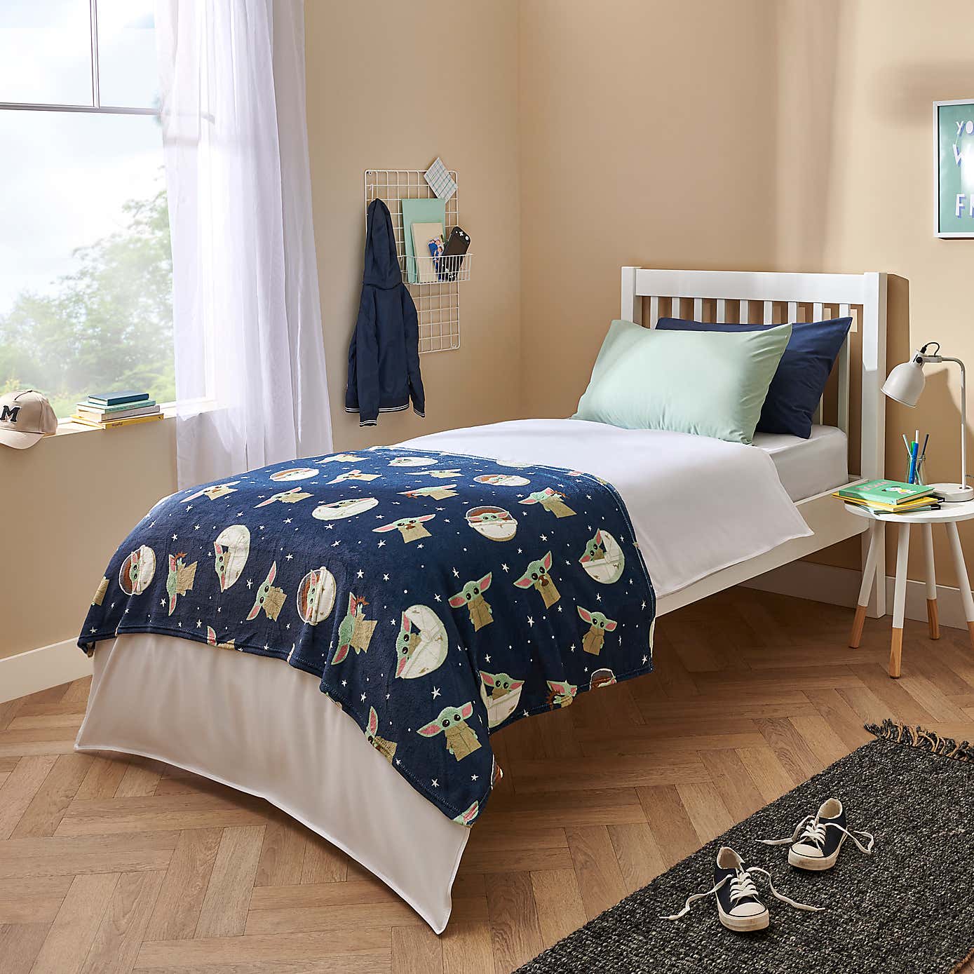 Star Wars Grogu Fleece Blanket