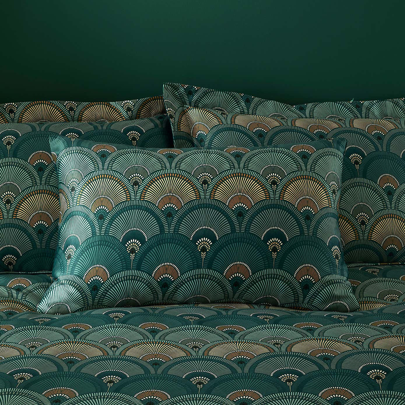 Pierre Fan Duvet Cover and Pillowcase Set