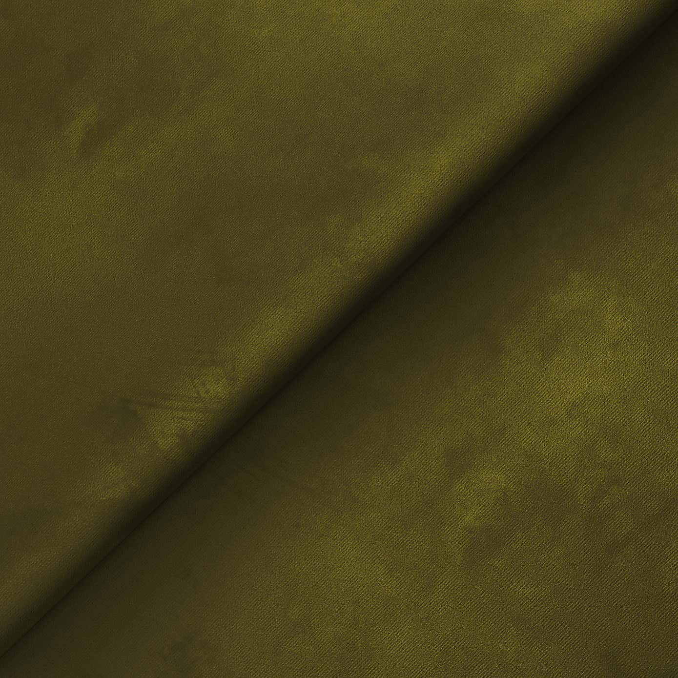 Opulent Velvet Swatch