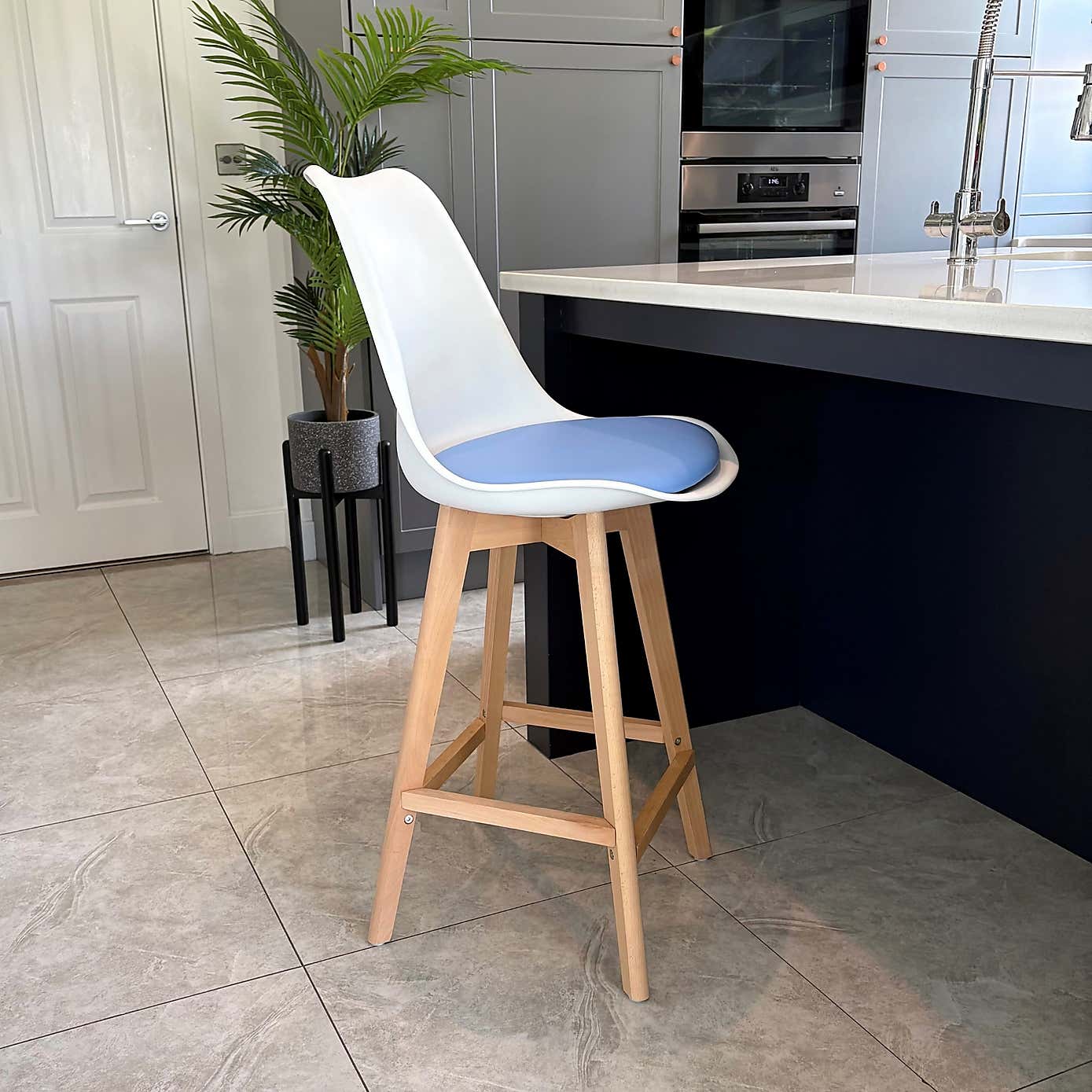 Fusion Living Soho White Plastic Bar Stool