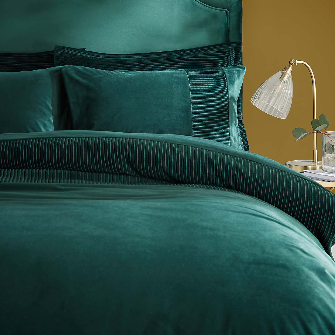 Liliana Pleated Velvet Duvet Cover and Pillowcase Set