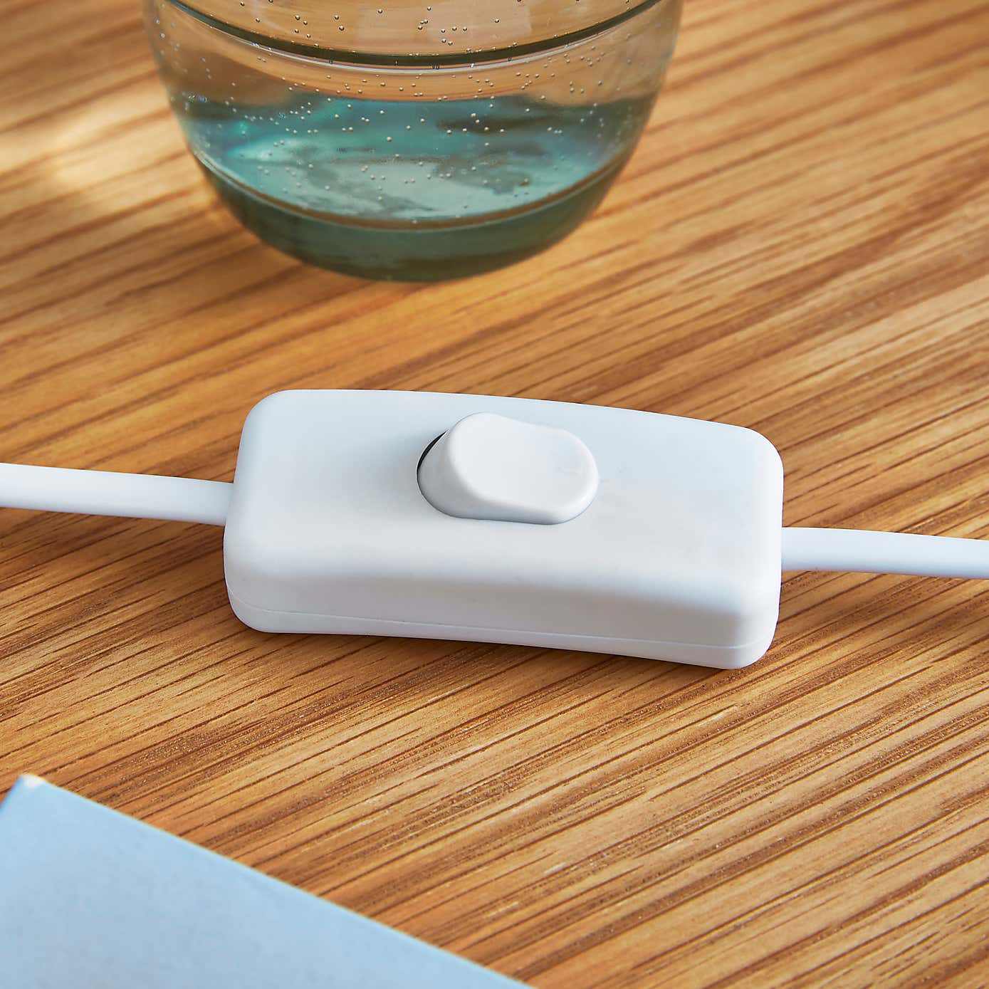 Hera Ceramic Table Lamp