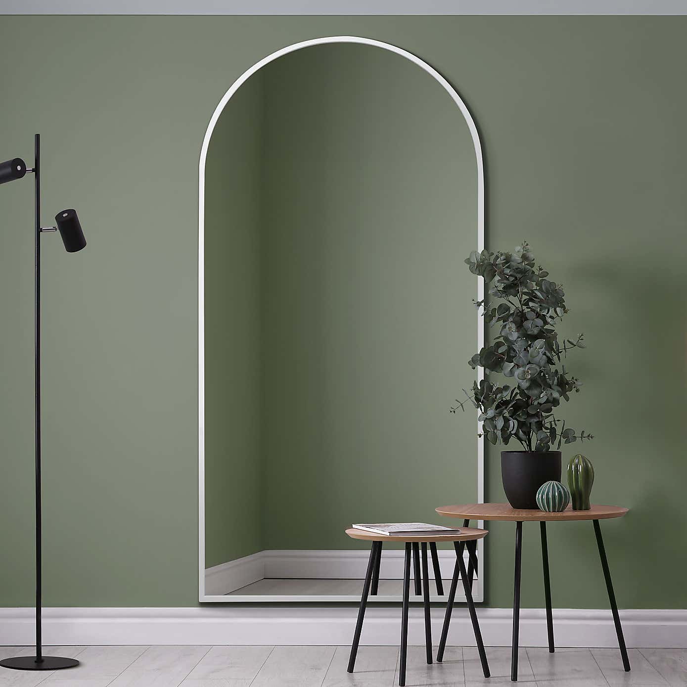 Arcus Arched Indoor Outdoor Full Length Wall Mirror