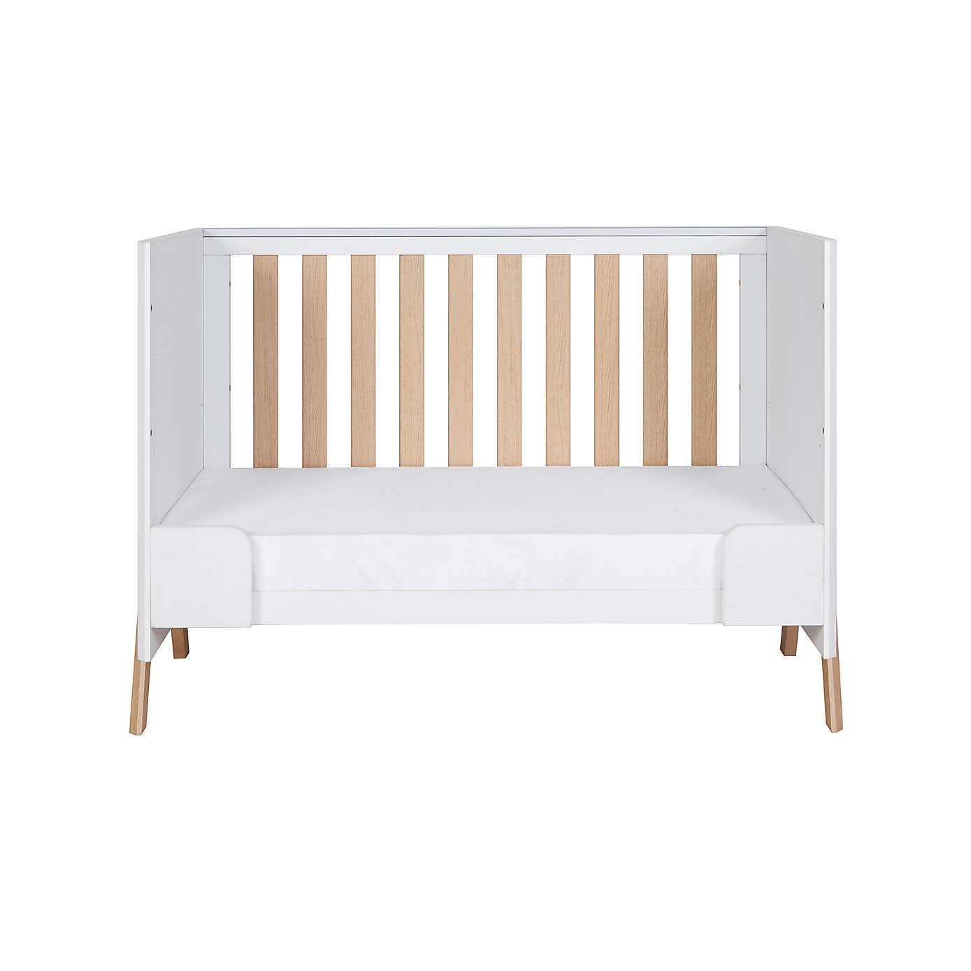Tutti Bambini Fuori Mini Cot Bed