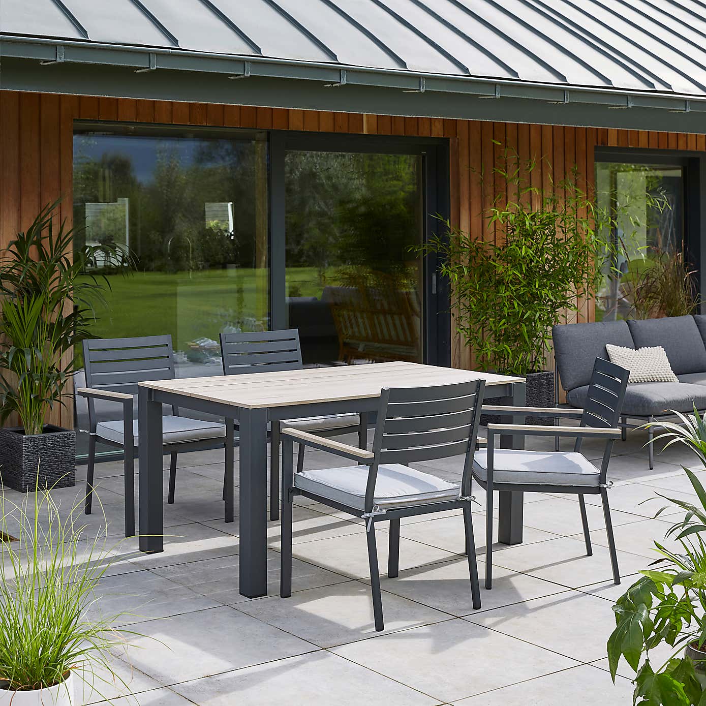 Barcelona 4 Seater Garden Dining Set