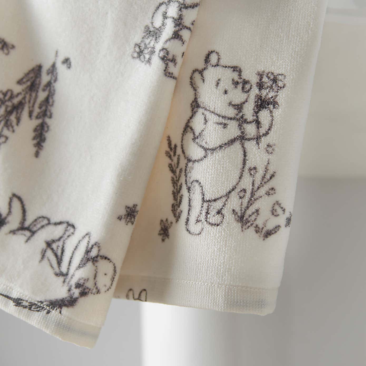 Disney Winnie the Pooh Cotton Towel
