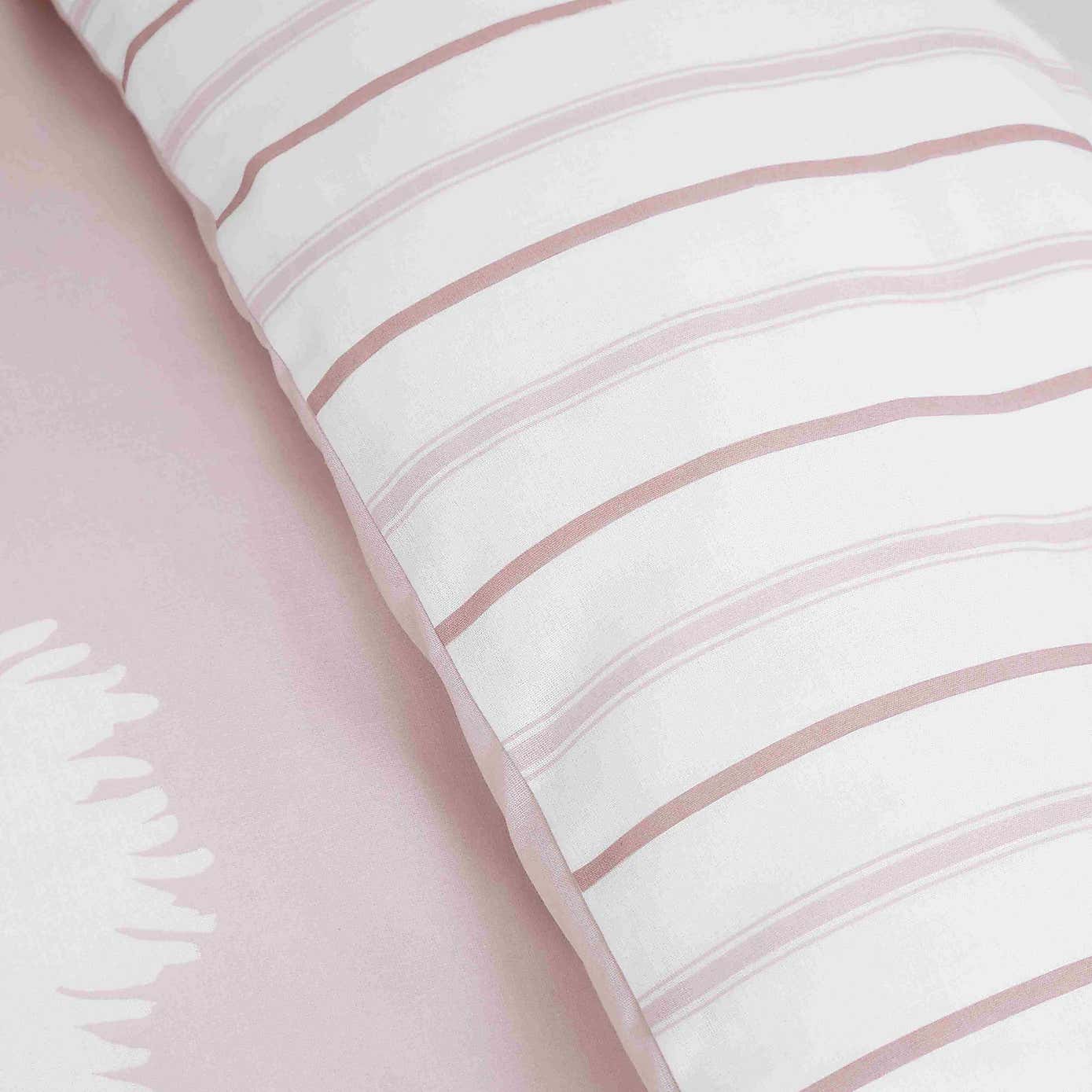 Catherine Lansfield Meadow Sweet Floral Reversible Duvet Cover and Pillowcase Set