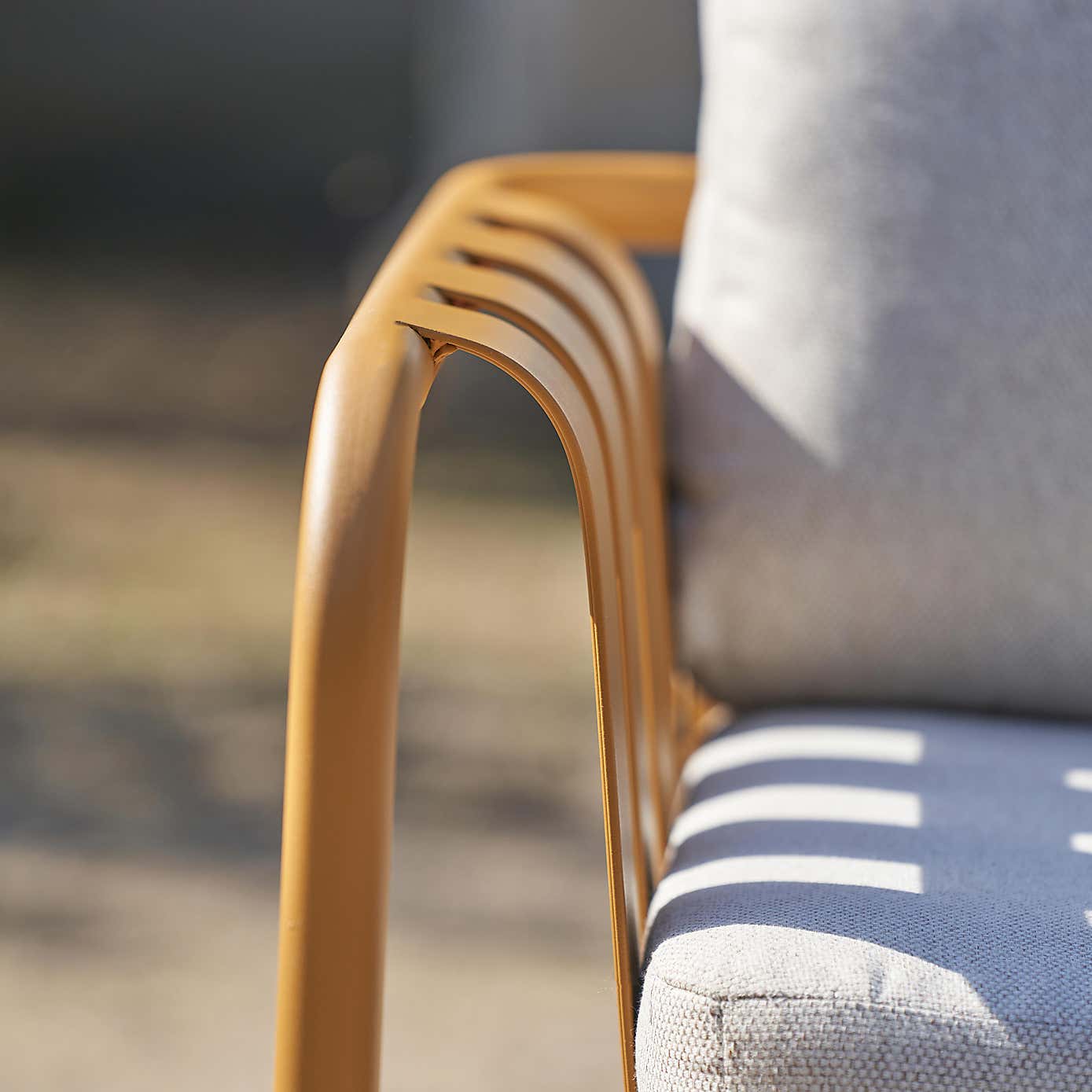 Pacific Lifestyle Valletta Outdoor Seating Set