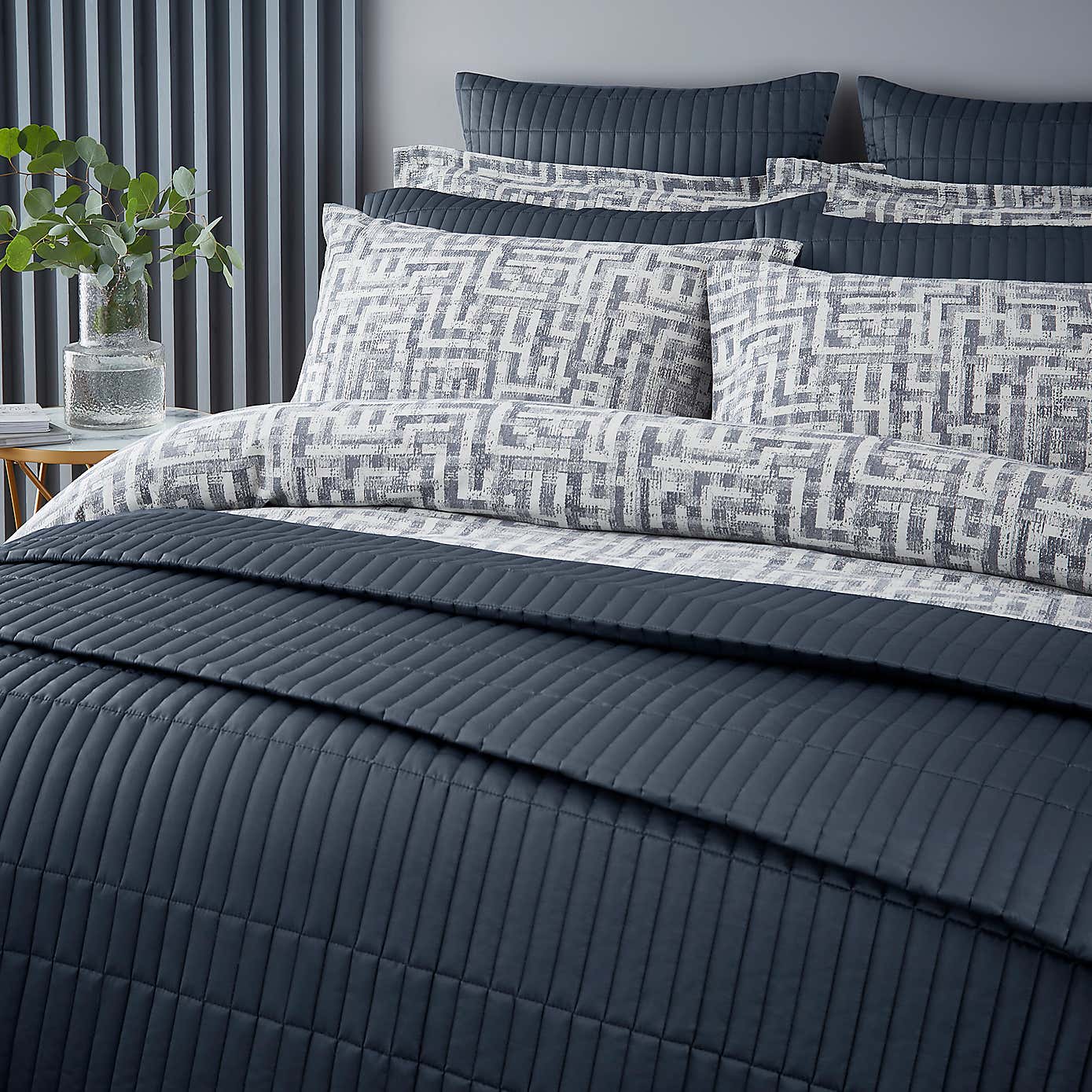 Indus Geo Jacquard 100% Cotton Duvet Cover and Pillowcase Set