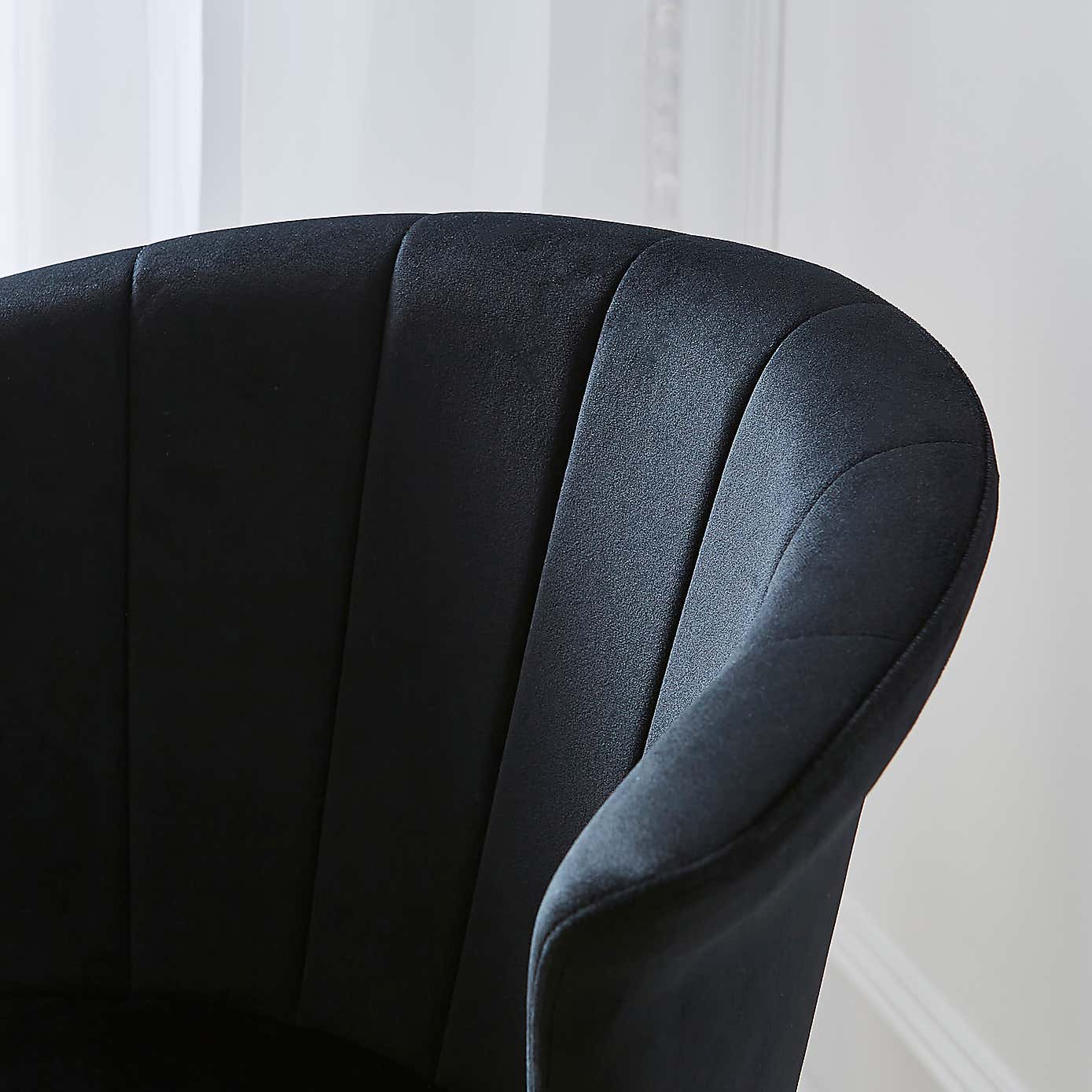 Kendall Velvet Chair