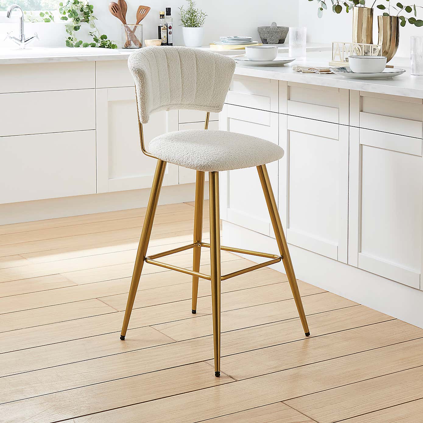 Kendall Bar Stool, Boucle
