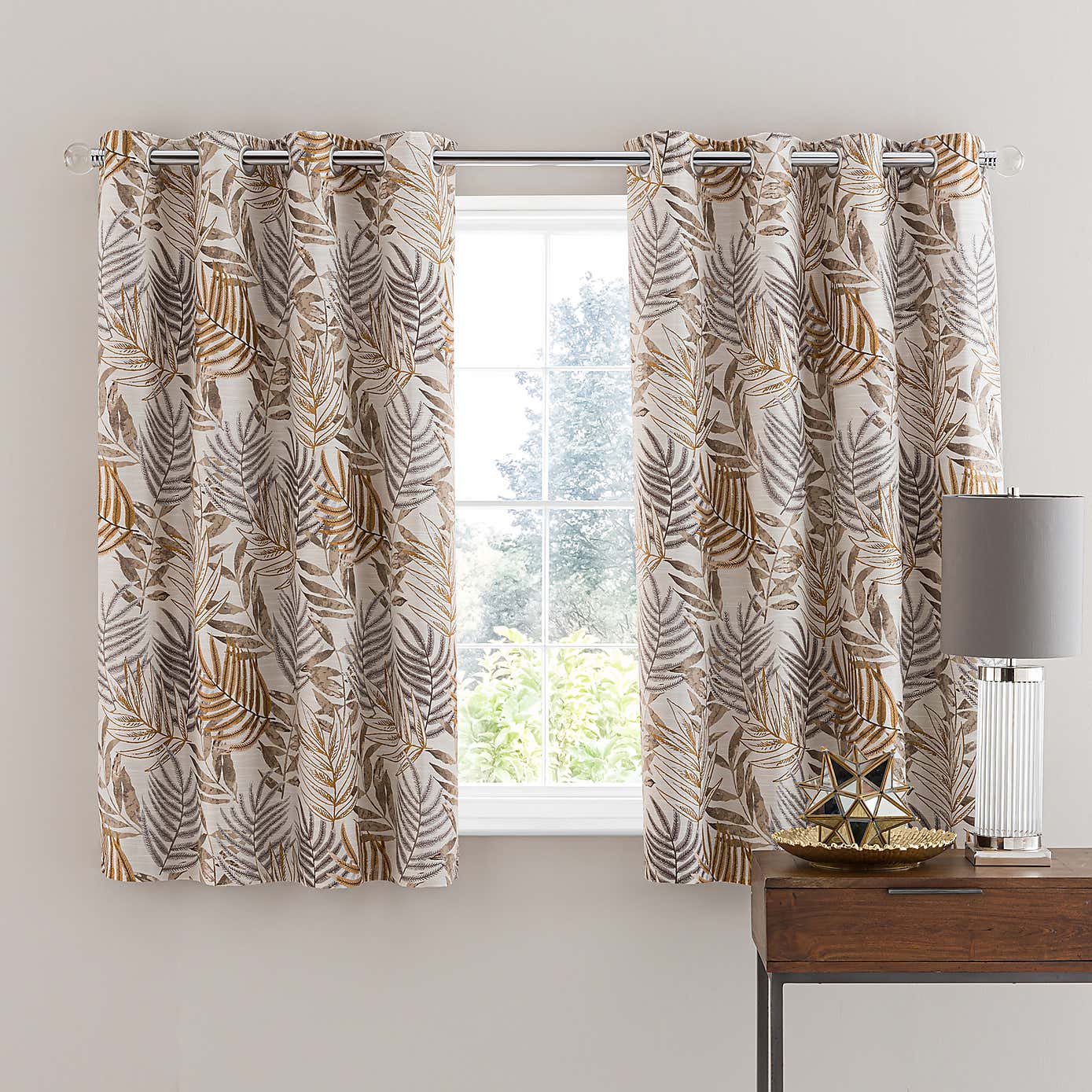 Leaf Jacquard Eyelet Curtains