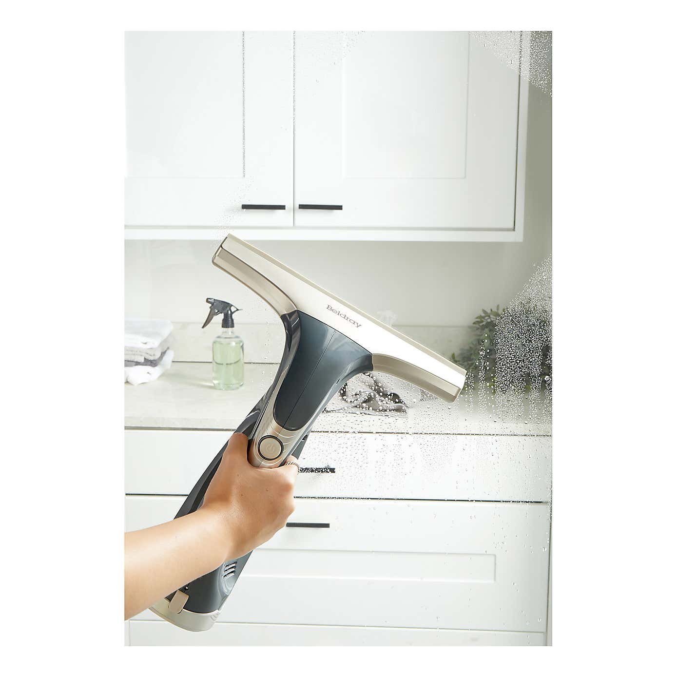 Beldray Window Vacuum