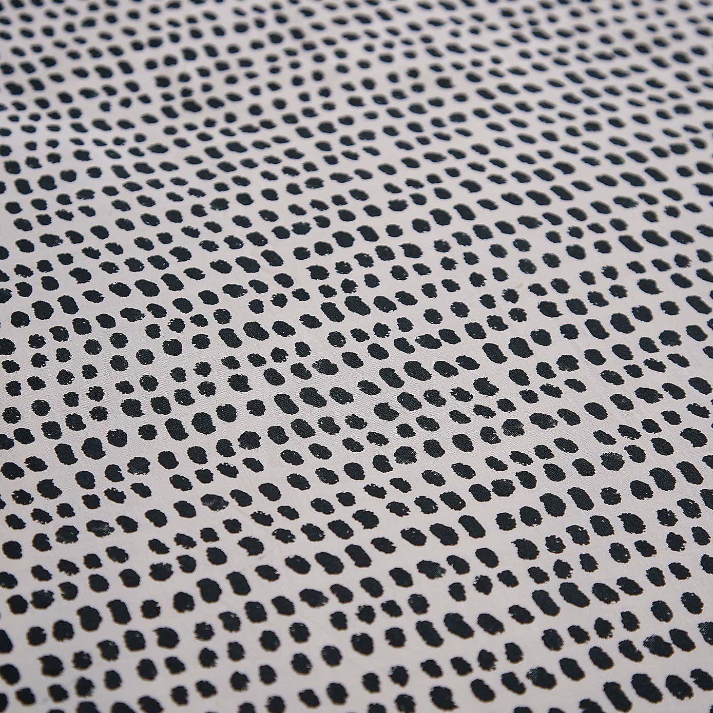 Artisan Spot Polycotton Duvet Cover and Pillowcase Set