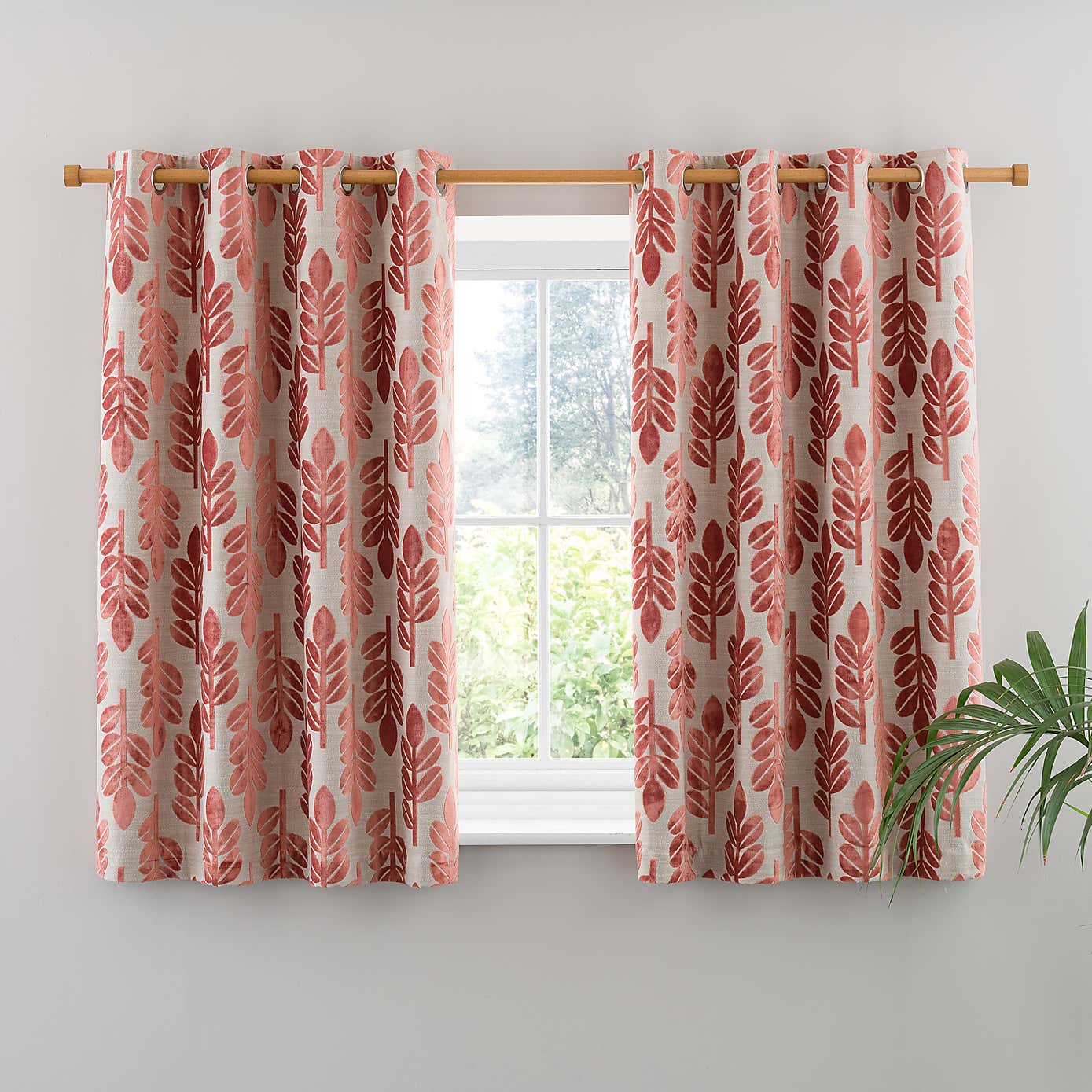 Annika Cut Velvet Eyelet Curtains