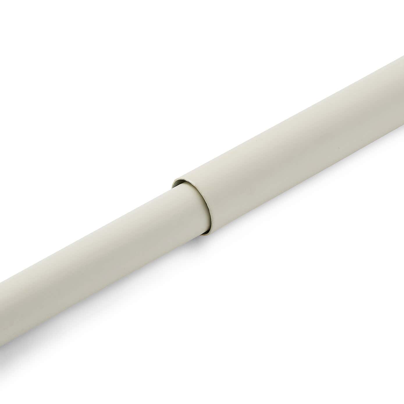 Globe Extendable Metal Eyelet Curtain Pole