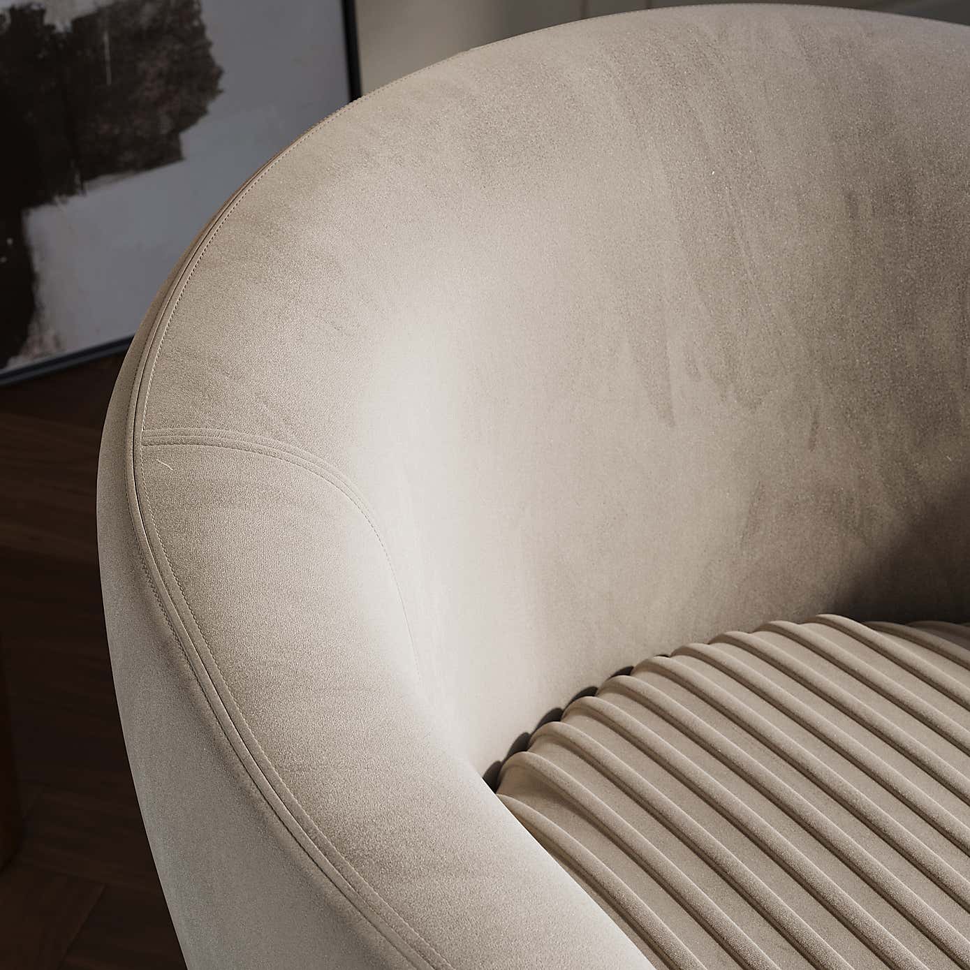 Bella Velvet Cocktail Chair