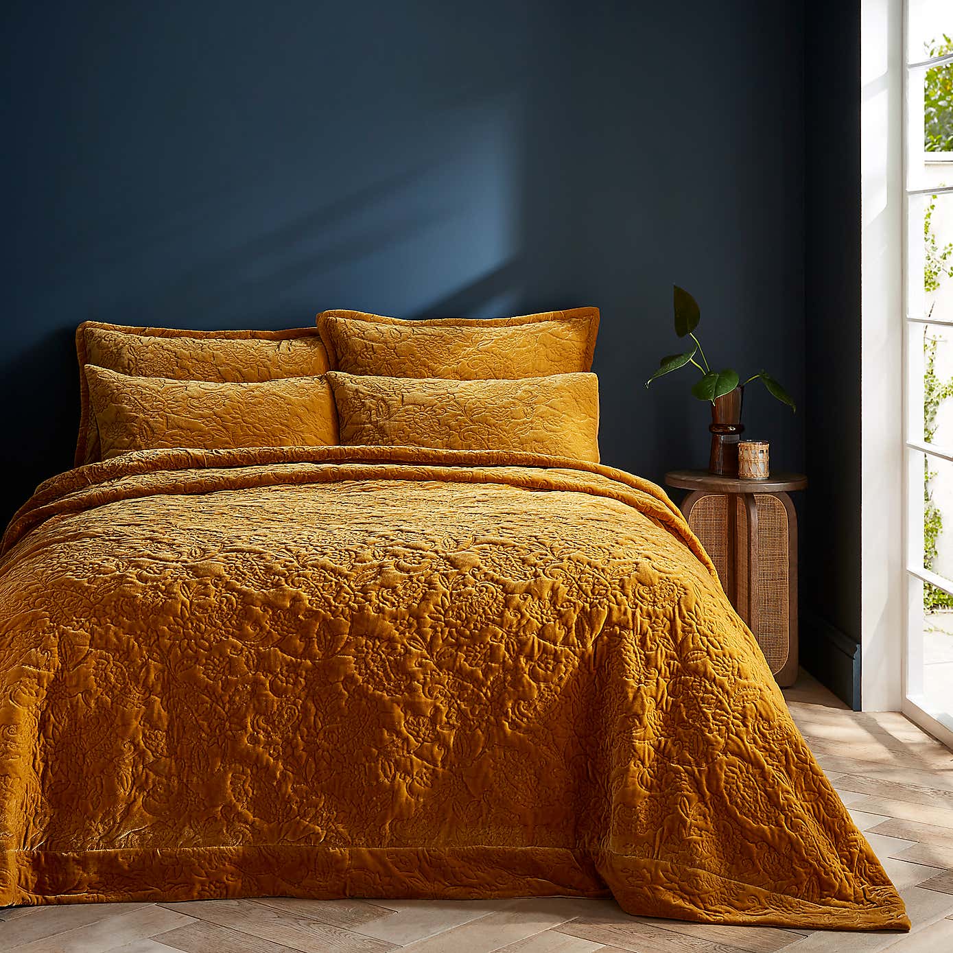 Elisa Floral Duvet Cover and Pillowcase Set