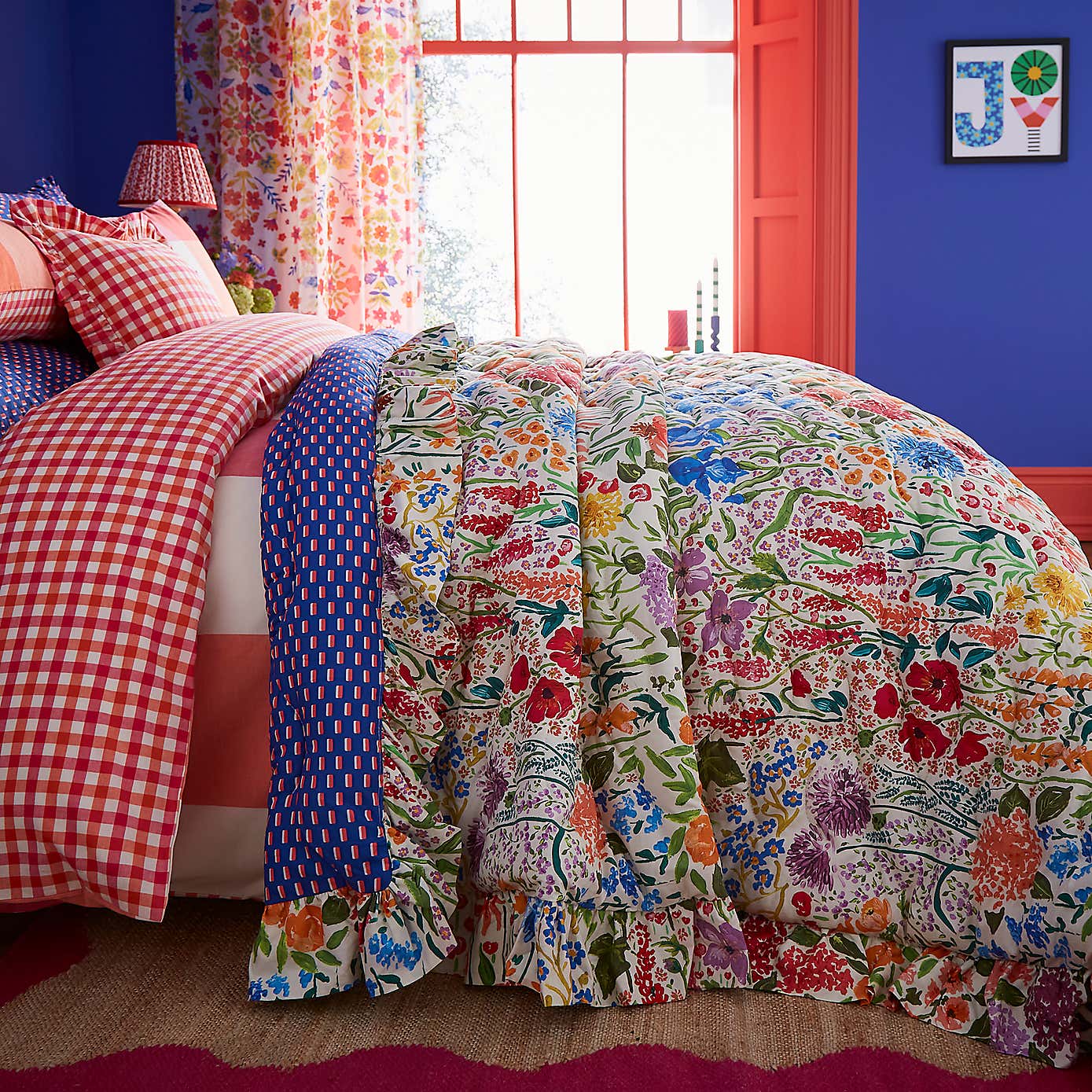 Sophie Robinson Sunshine Flowers Bedspread