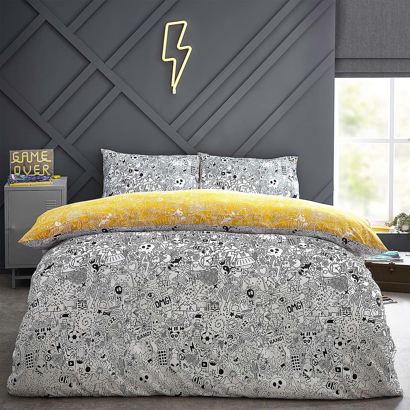 Style Lab Doodles Duvet Cover and Pillowcase Set