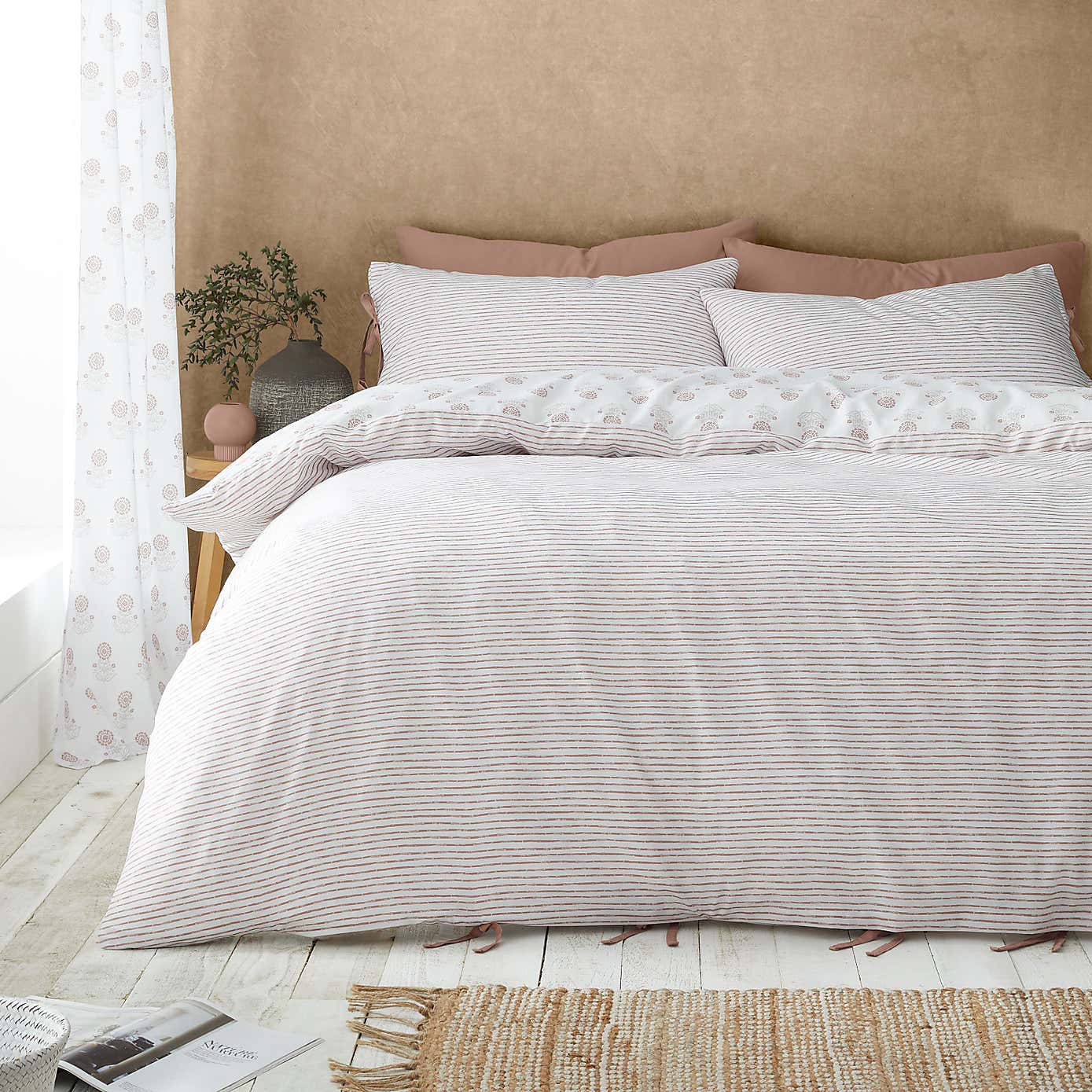 Pineapple Elephant Woodblock Floral Reversible Duvet Cover & Pillowcase Set