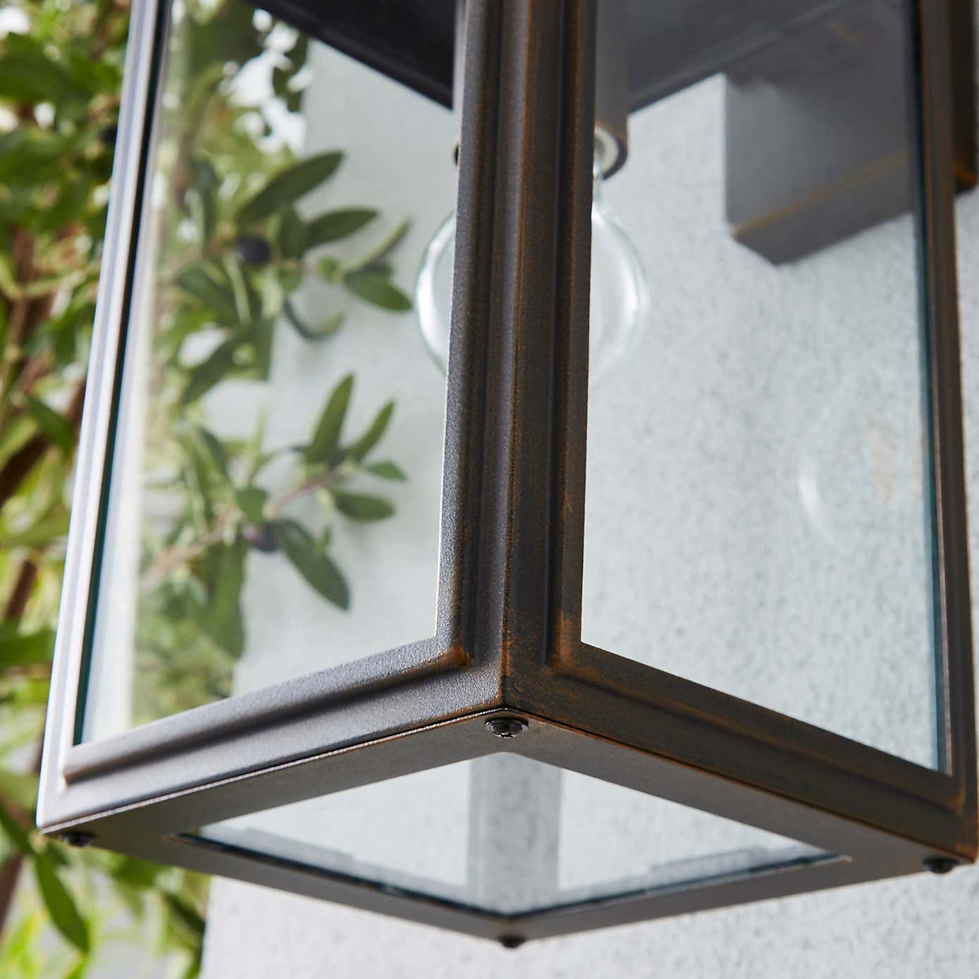 London Outdoor Wall Light