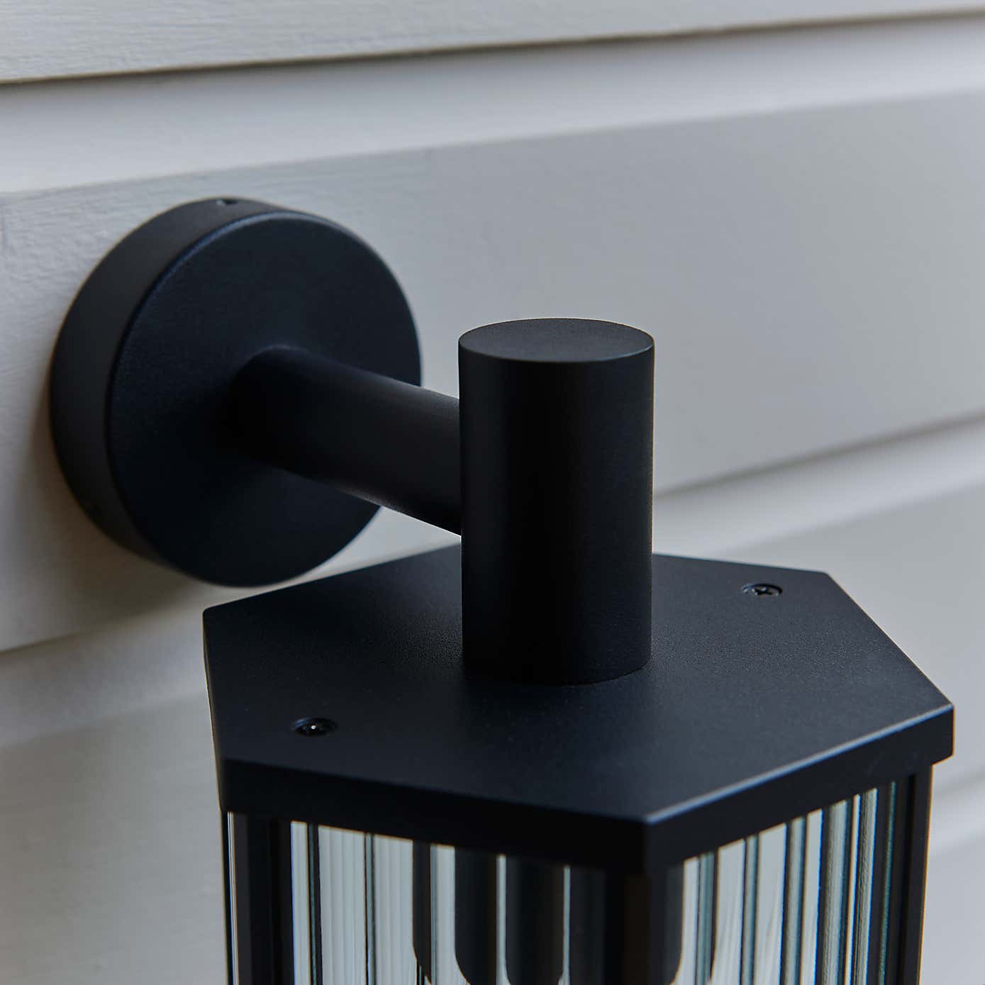 Hex Ribbed Indoor Outdoor Wall Light