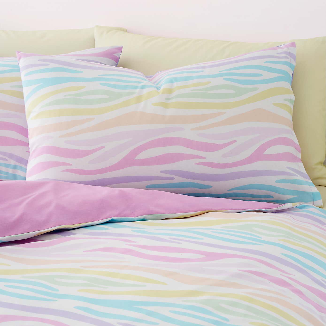 Ombre Pastel Duvet Cover and Pillowcase Set