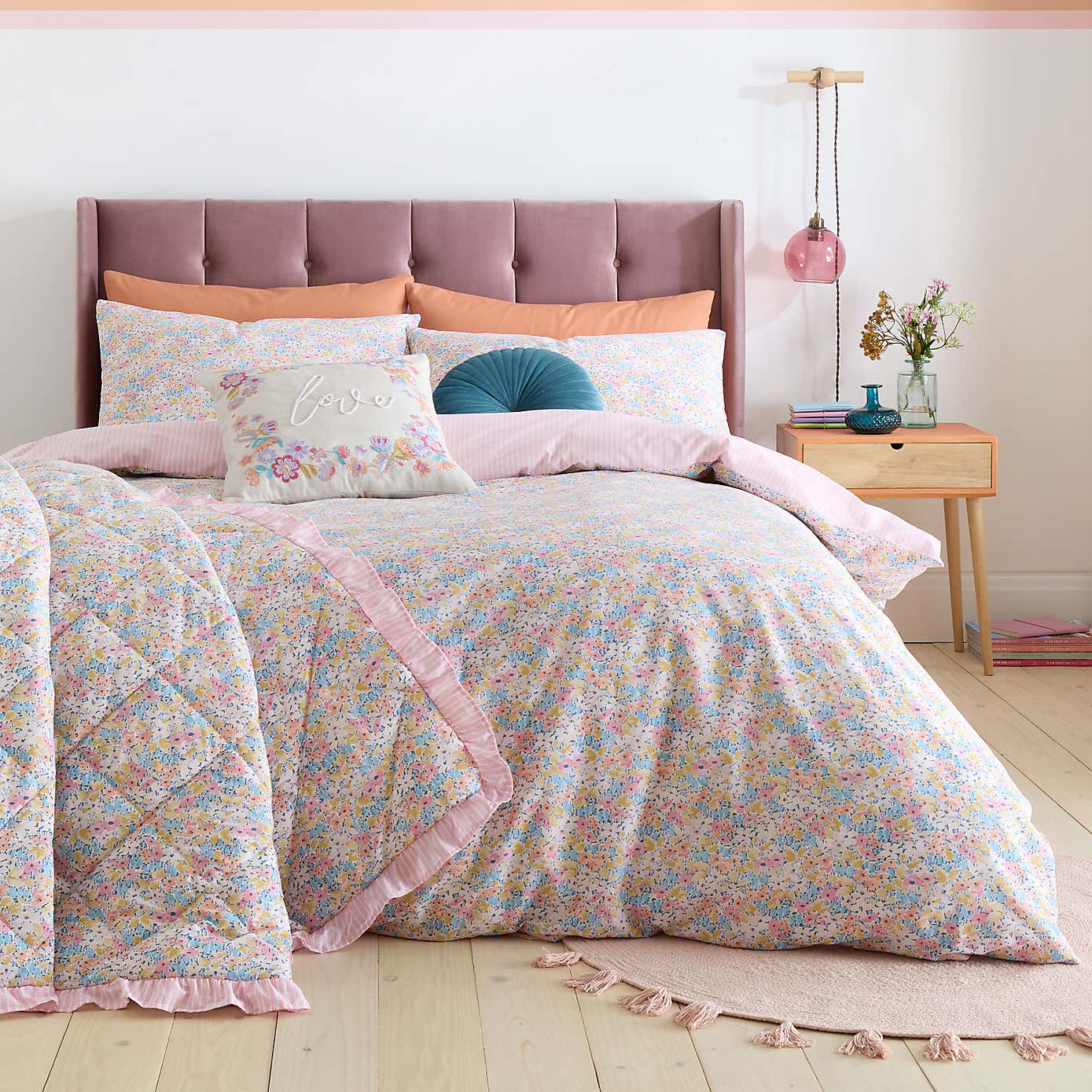 Catherine Lansfield Darcy Floral Reversible Duvet Cover & Pillowcase Set