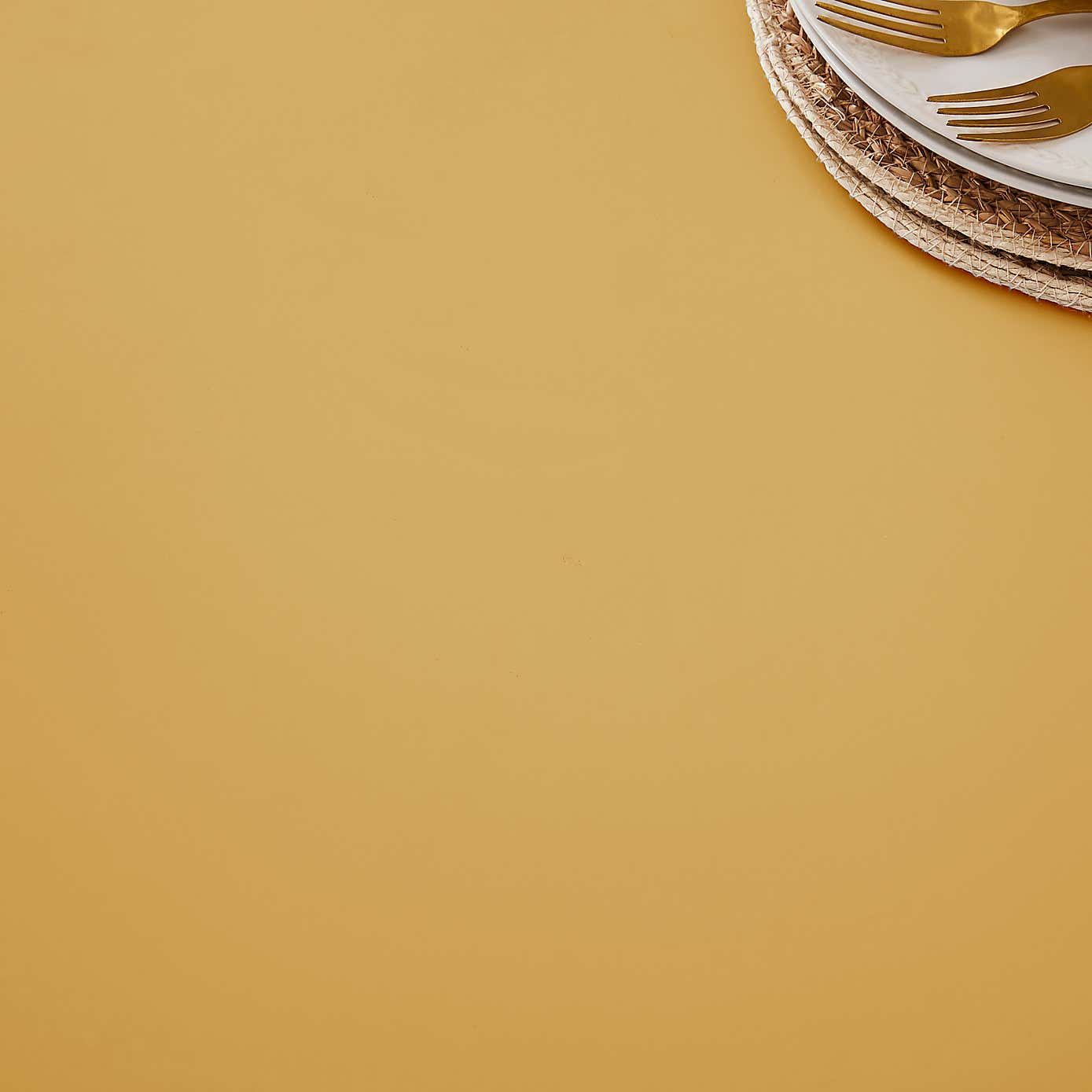 Fifi 4 Seater Round Dining Table, Pine Wood