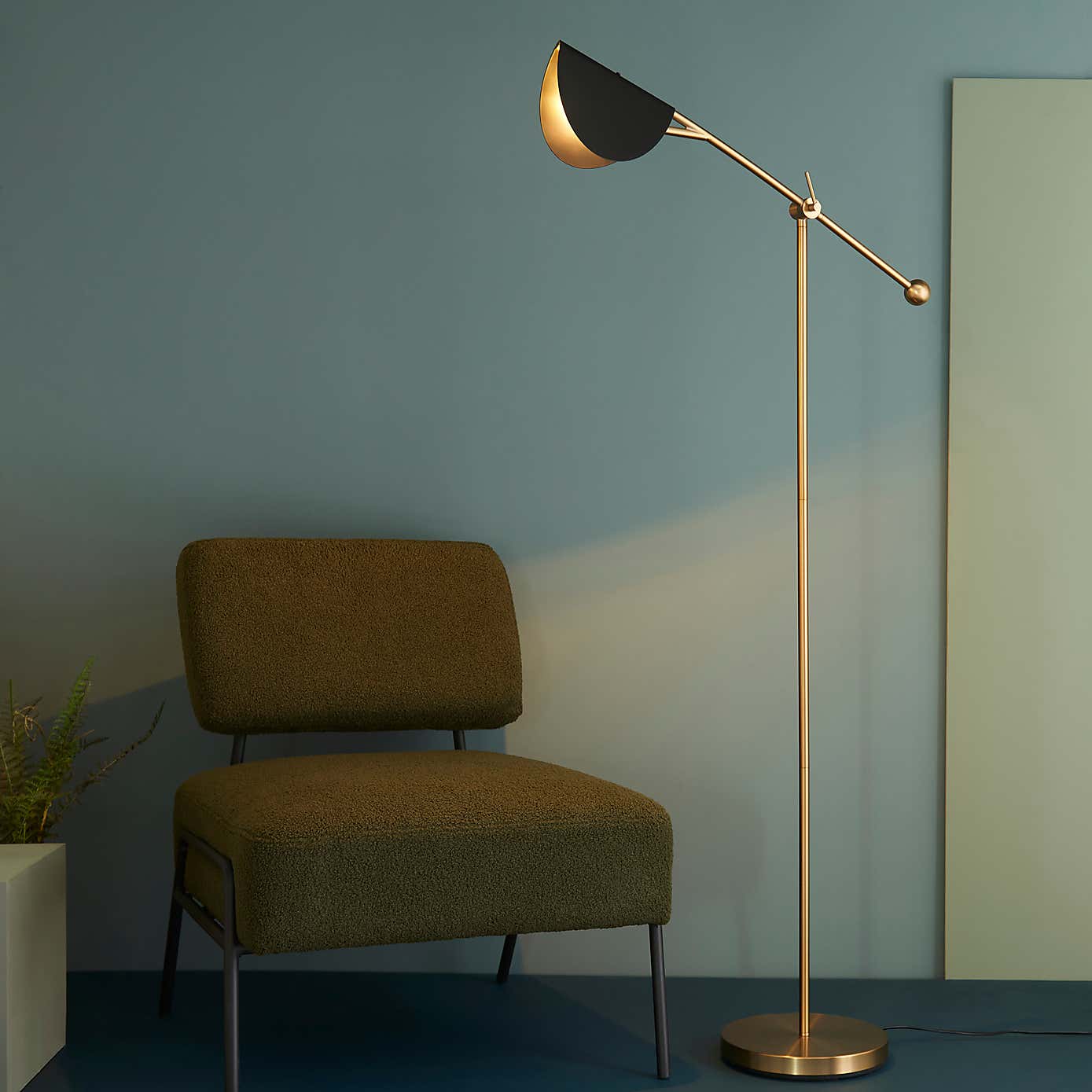 Aquila Metal Adjustable Floor Lamp