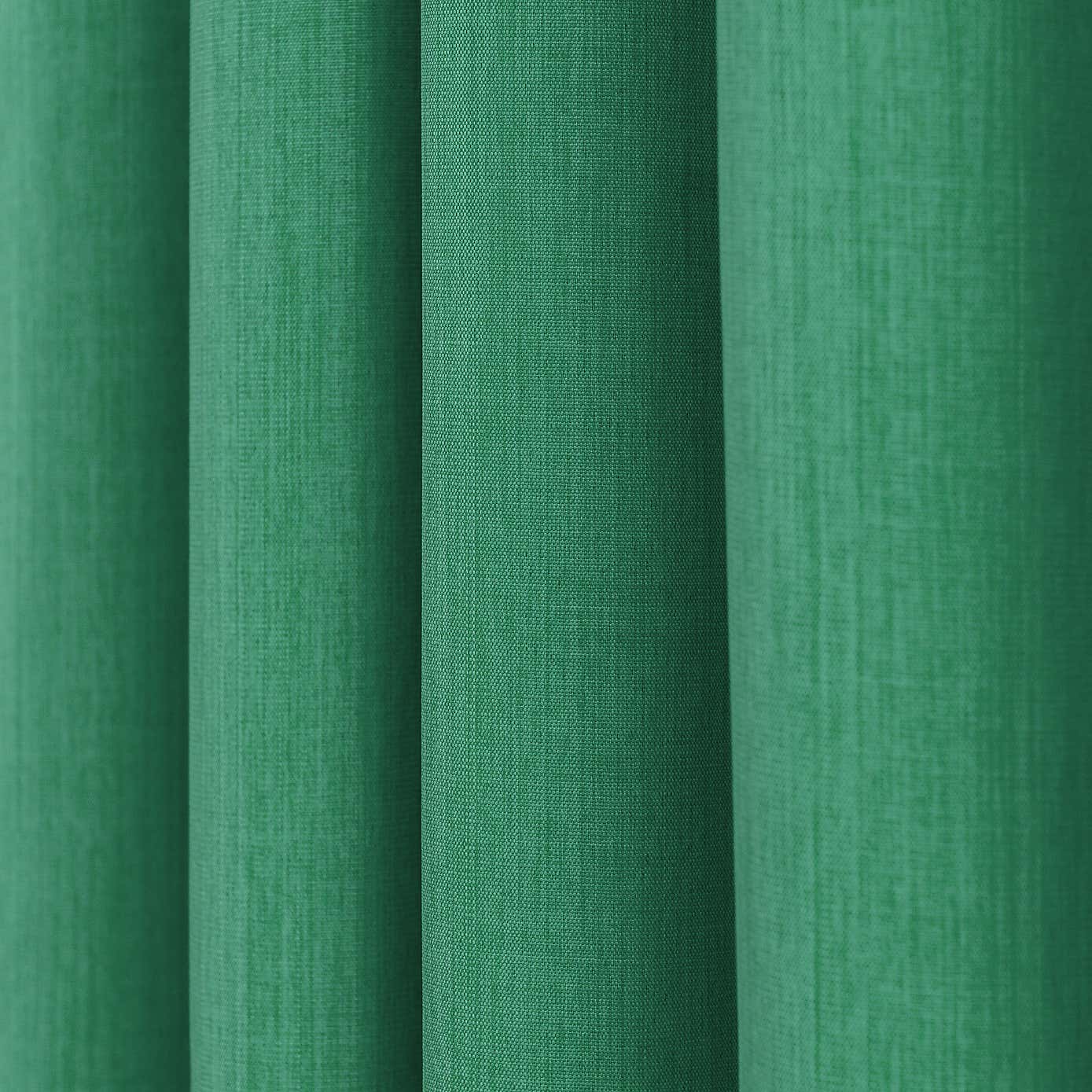 Solar Blackout Eyelet Curtains