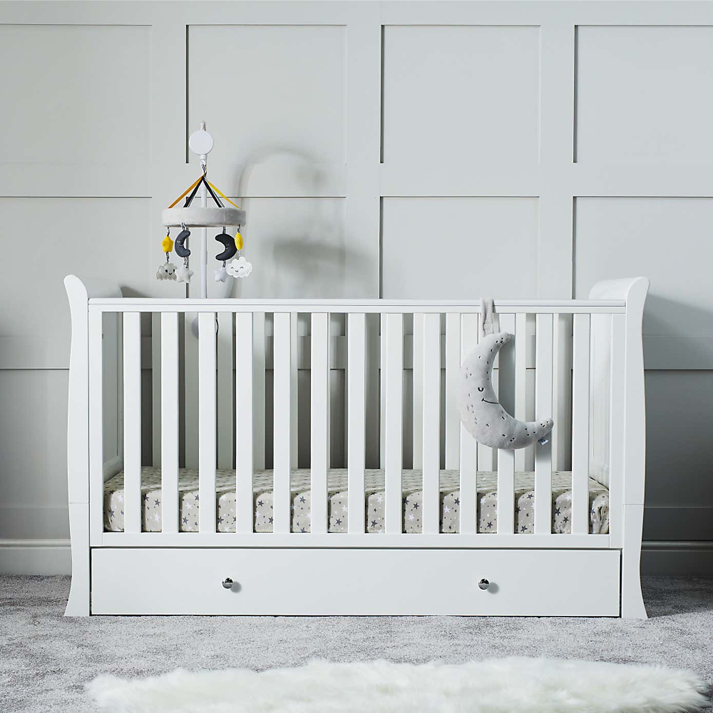 Ickle Bubba Snowdon Classic Cot Bed